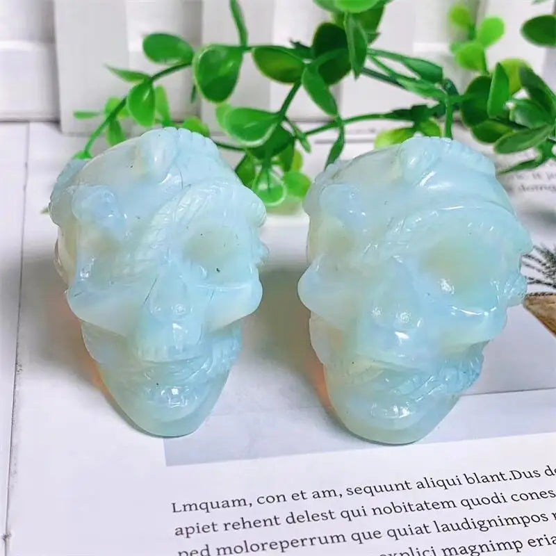 Hand Carved Natural Crystal Snake Head Skull Figurine - Quartz Animal Statue for Healing, Home Decor & Unique Gift (1pc) - Perfect for Meditation Spaces, Gothic Decor & Spiritual Healing Altars