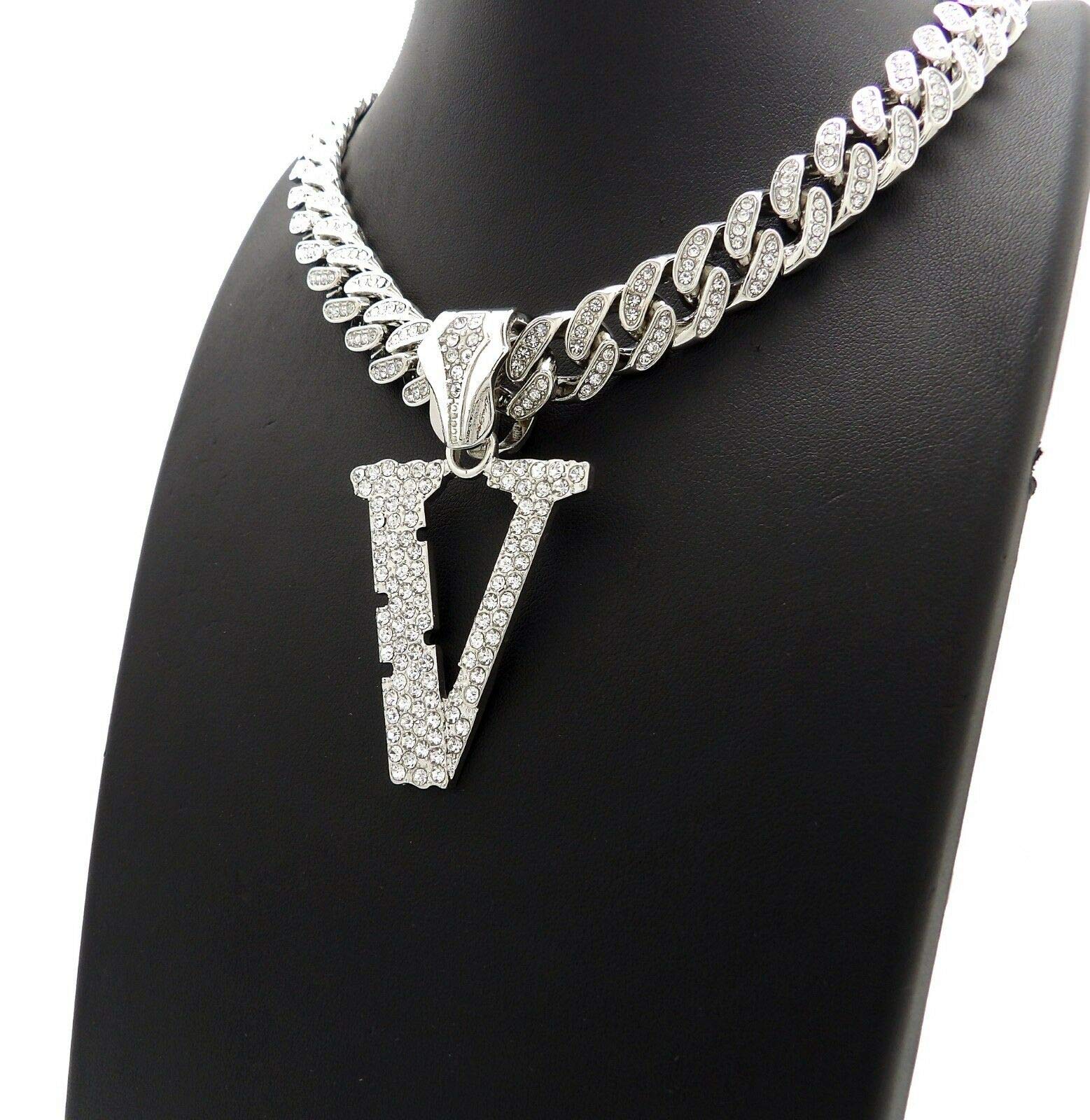 Hip Hop White Gold PT V Pendant & 18
