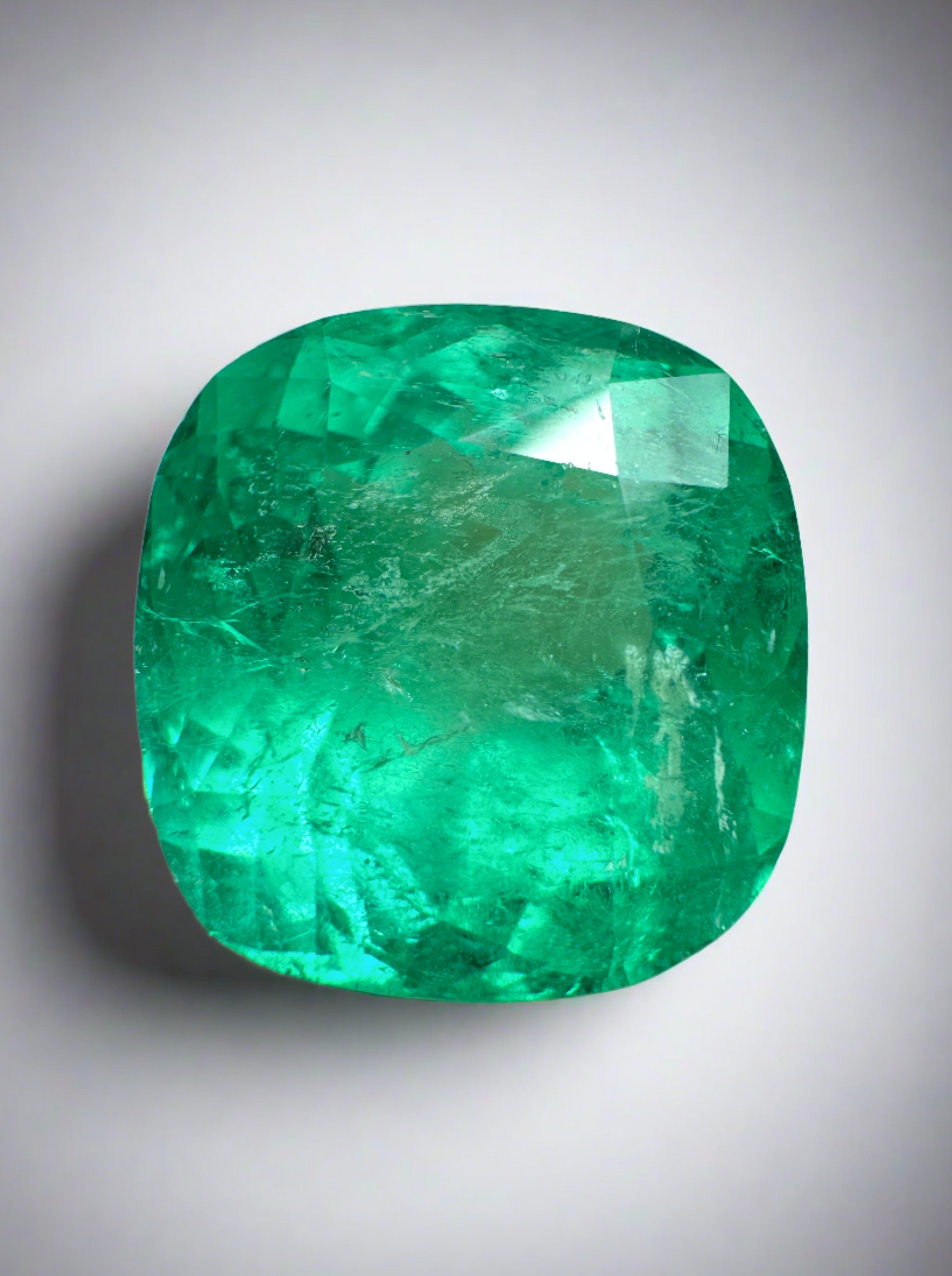 11.34 Carat Natural Colombian Emerald - Bluish Green Loose Gemstone, 13.5x13mm Rounded Cushion Cut for Jewelry Making, Engagement Rings & Luxury Gifts