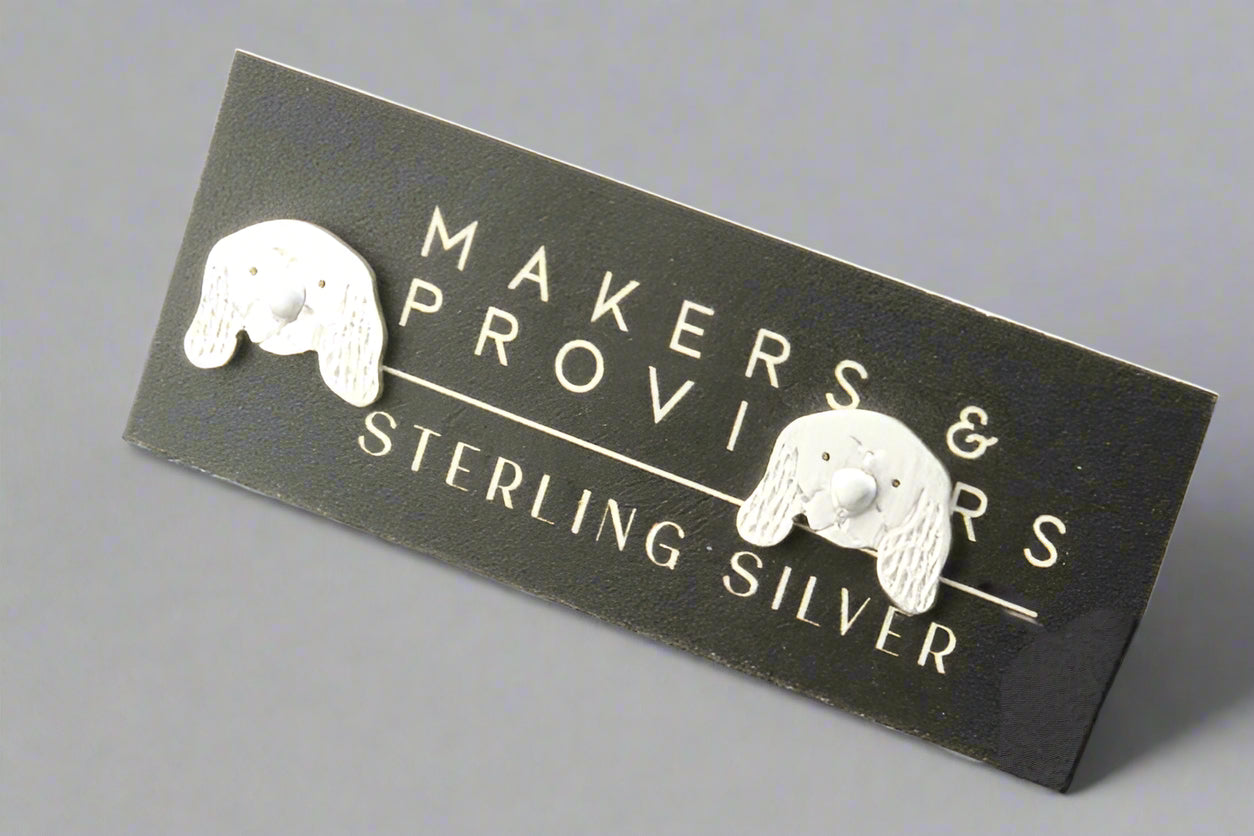 Sterling Silver King Charles Cavalier Face Stud Earrings - Elegant Dog Lover Jewelry for Casual Wear & Special Occasions