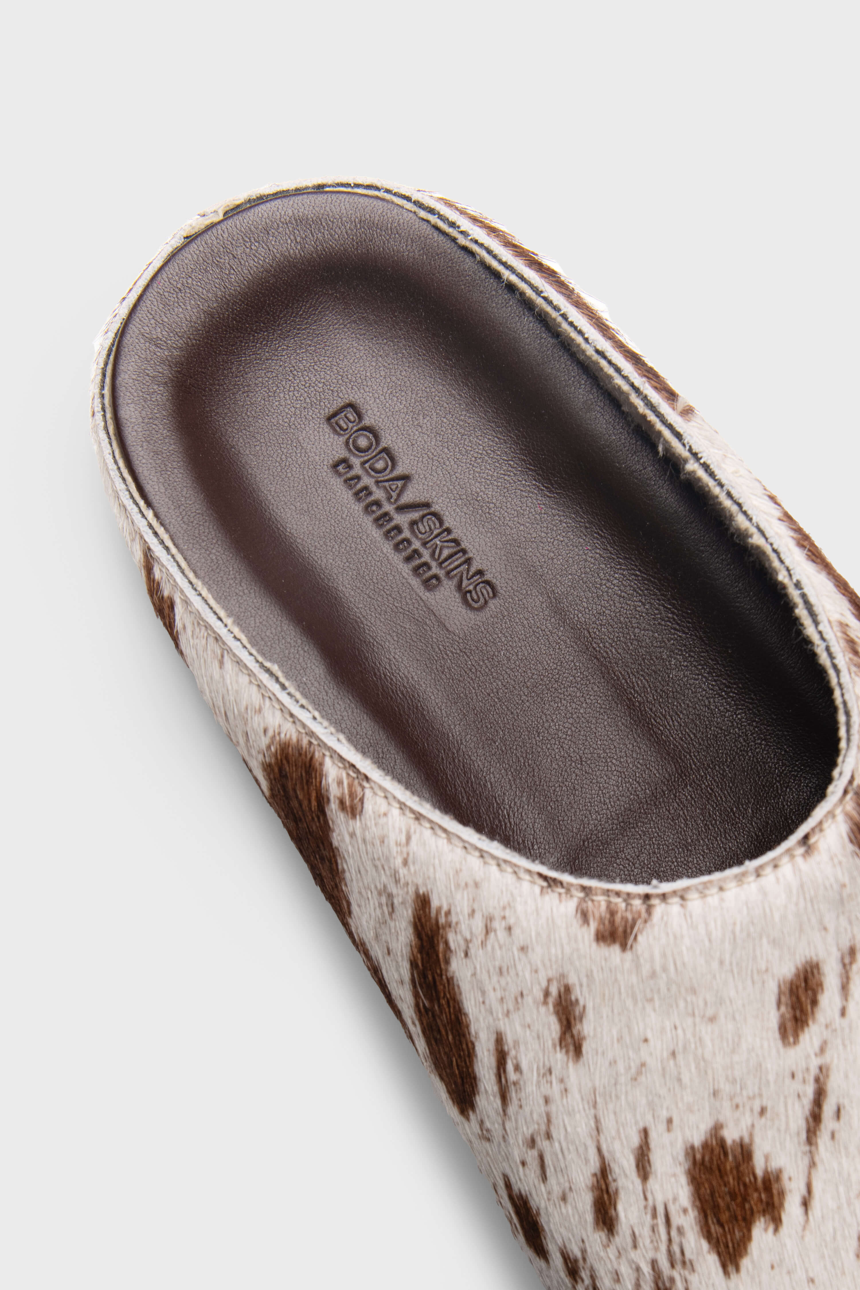Texas Cowhide Mules for Women - Genuine Leather Slip-On Shoes - Comfortable Western Style House Slippers - Perfect for Home, Ranch, and Casual Outings