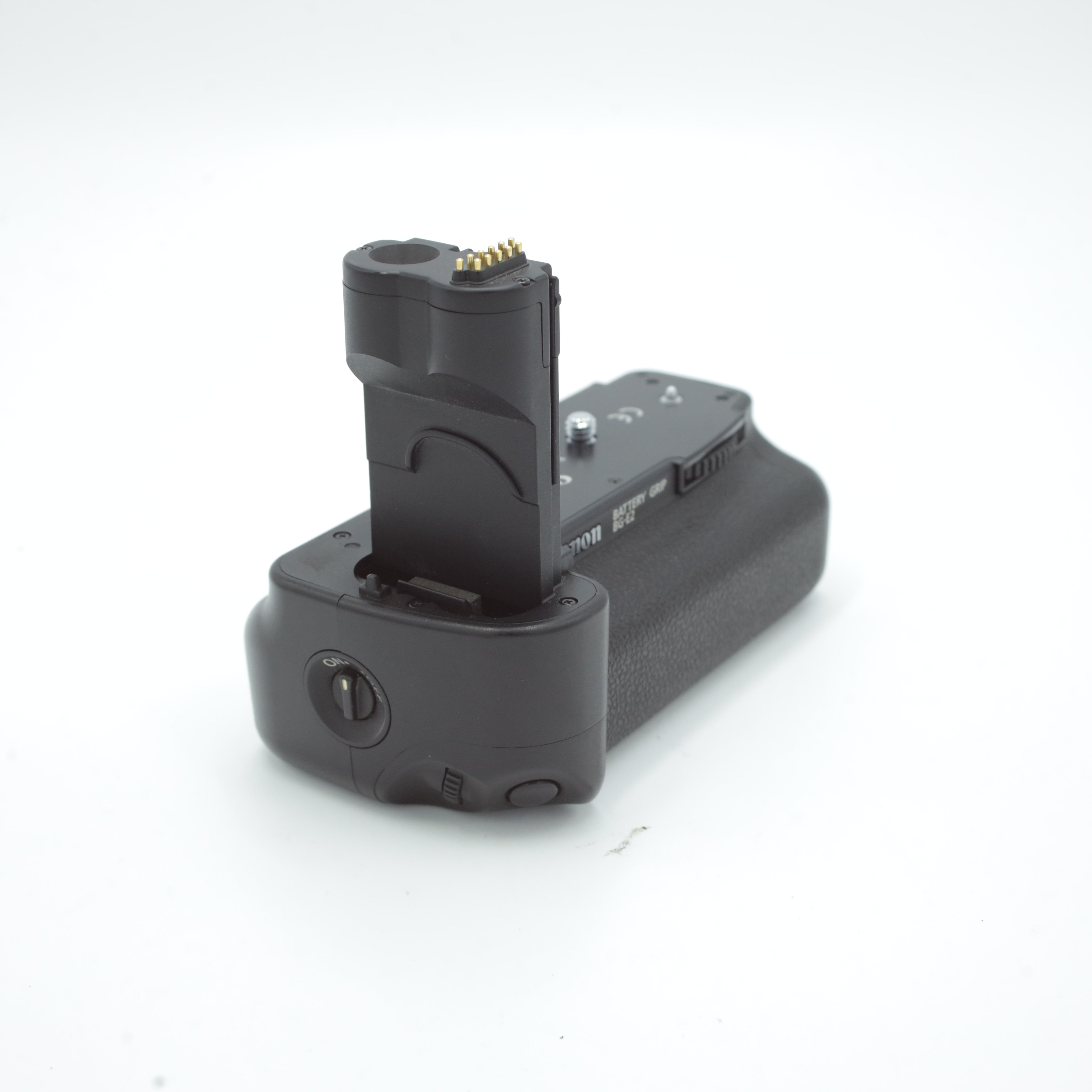 Original Canon BG-E2 Battery Grip for Canon EOS 20D & 30D DSLR Cameras - Used & Tested - Perfect for Extended Photography Sessions & Professional Shoots