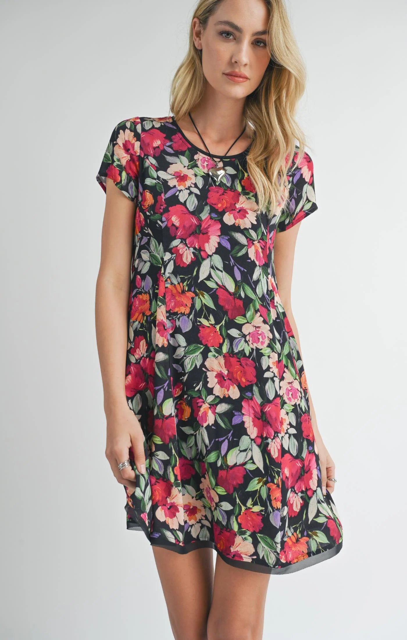 Sadie & Sage Women's Mini Dress for Night Out - Elegant Party Cocktail Dress for Evening Events, Date Nights & Special Occasions