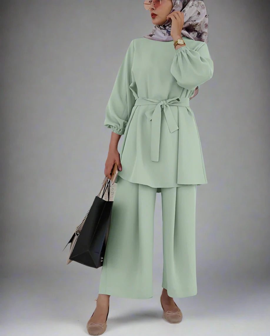Modest Muslim Women's 2-Piece Outfit Set - Long Sleeve Top & Loose Pants | Islamic Prayer Dress, Eid Outfit, Daily Wear & Mosque Attire