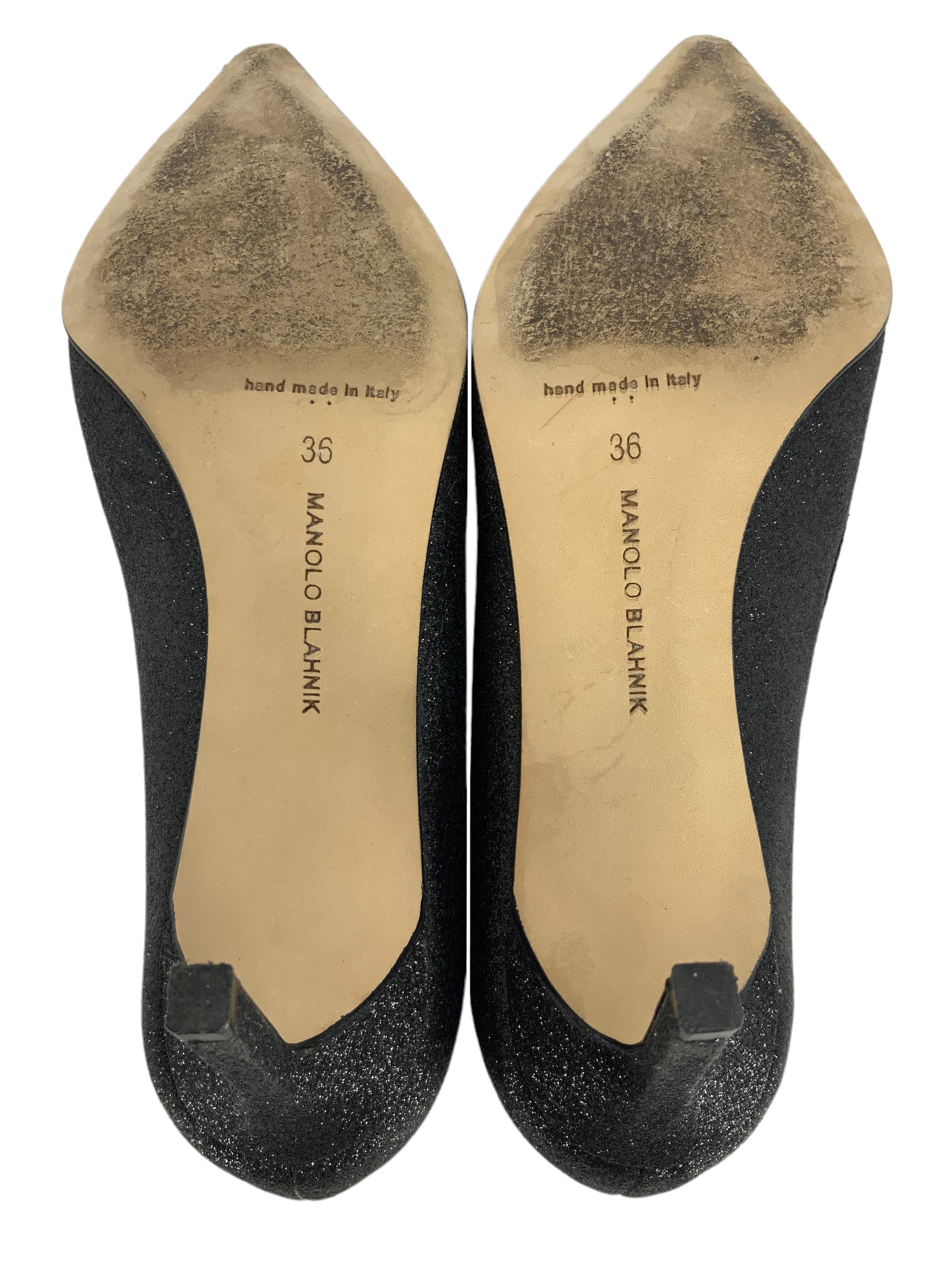 Manolo Blahnik Glitter Pointed Toe High Heel Pumps Women's Size 6 - Perfect for Evening Parties, Weddings & Special Occasions