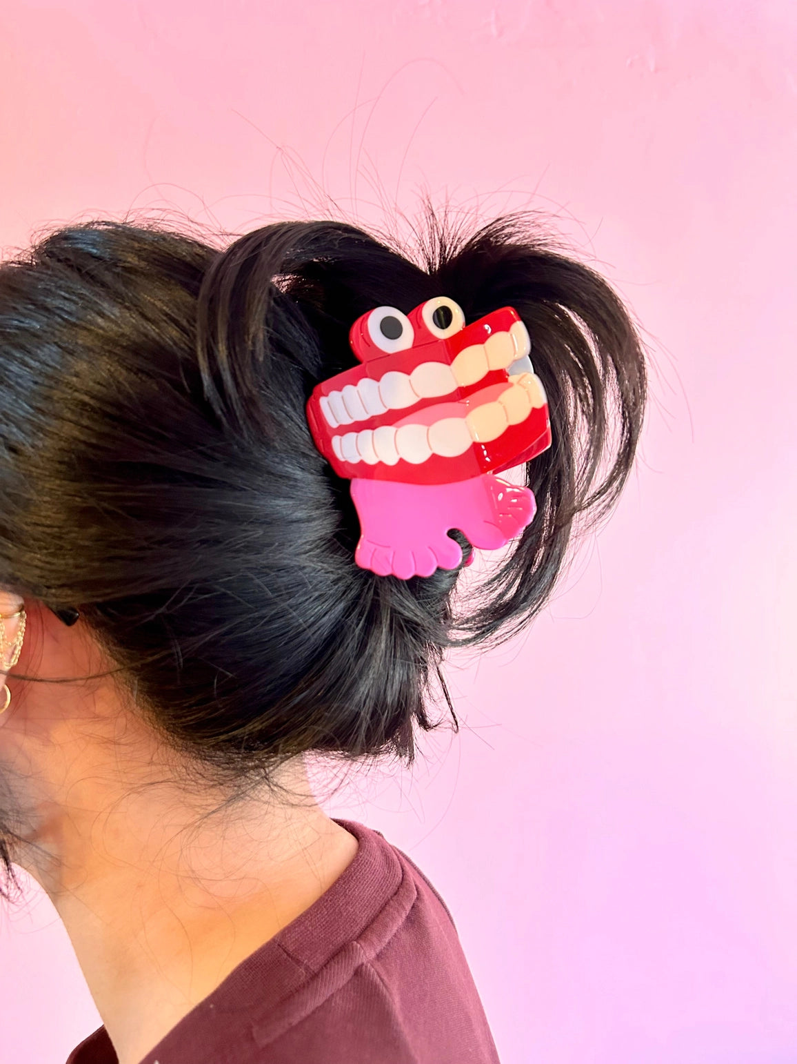 Chattering Teeth Hair Claw Clip - Fun Novelty Hair Accessory for Parties, Halloween Costumes & Gag Gifts