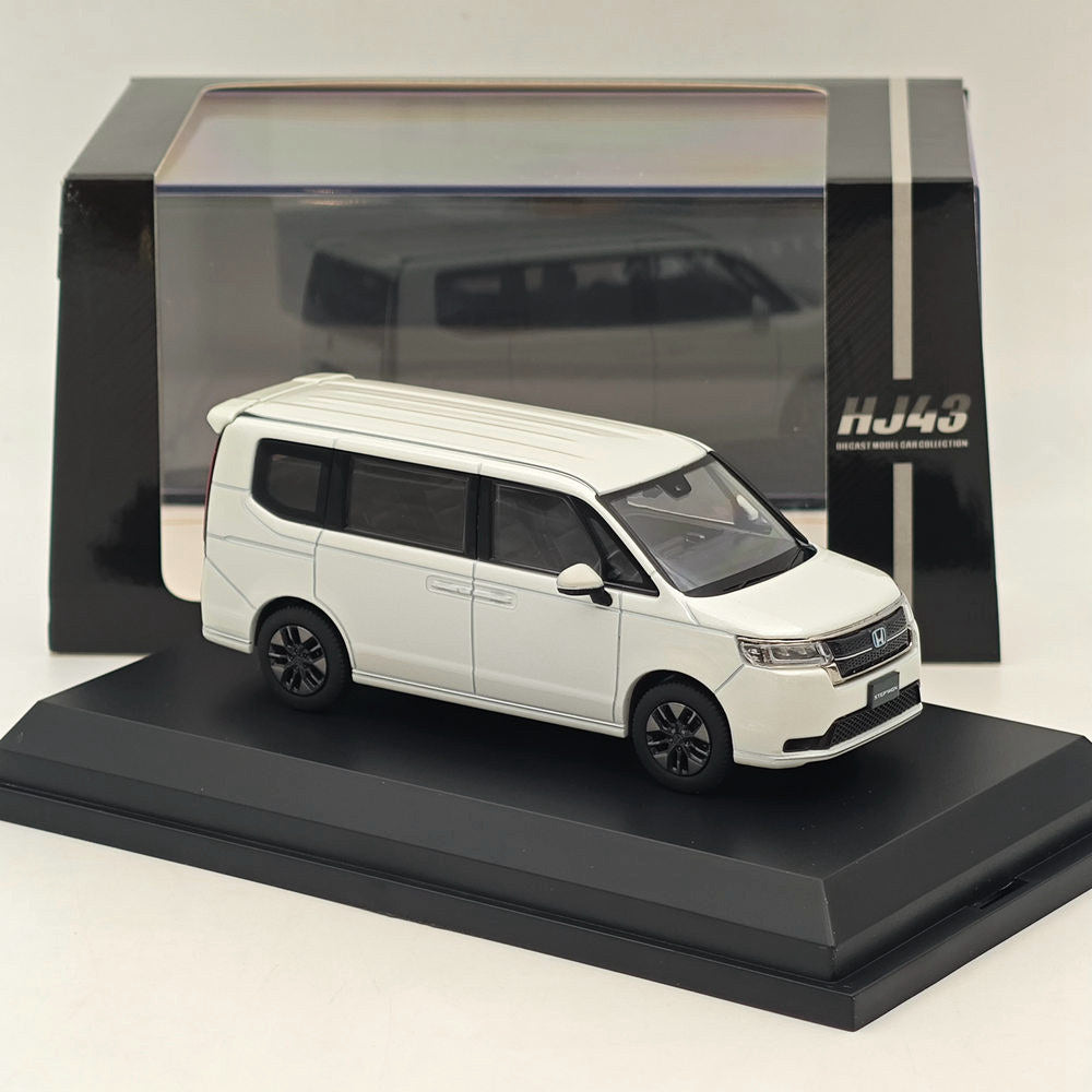 1/43 Scale Honda STEP WGN e:HEV SPADA Platinum White Diecast Model Car - Hobby Japan HJ432004W - Collectible Miniature Vehicle for Display & Japanese Car Enthusiasts