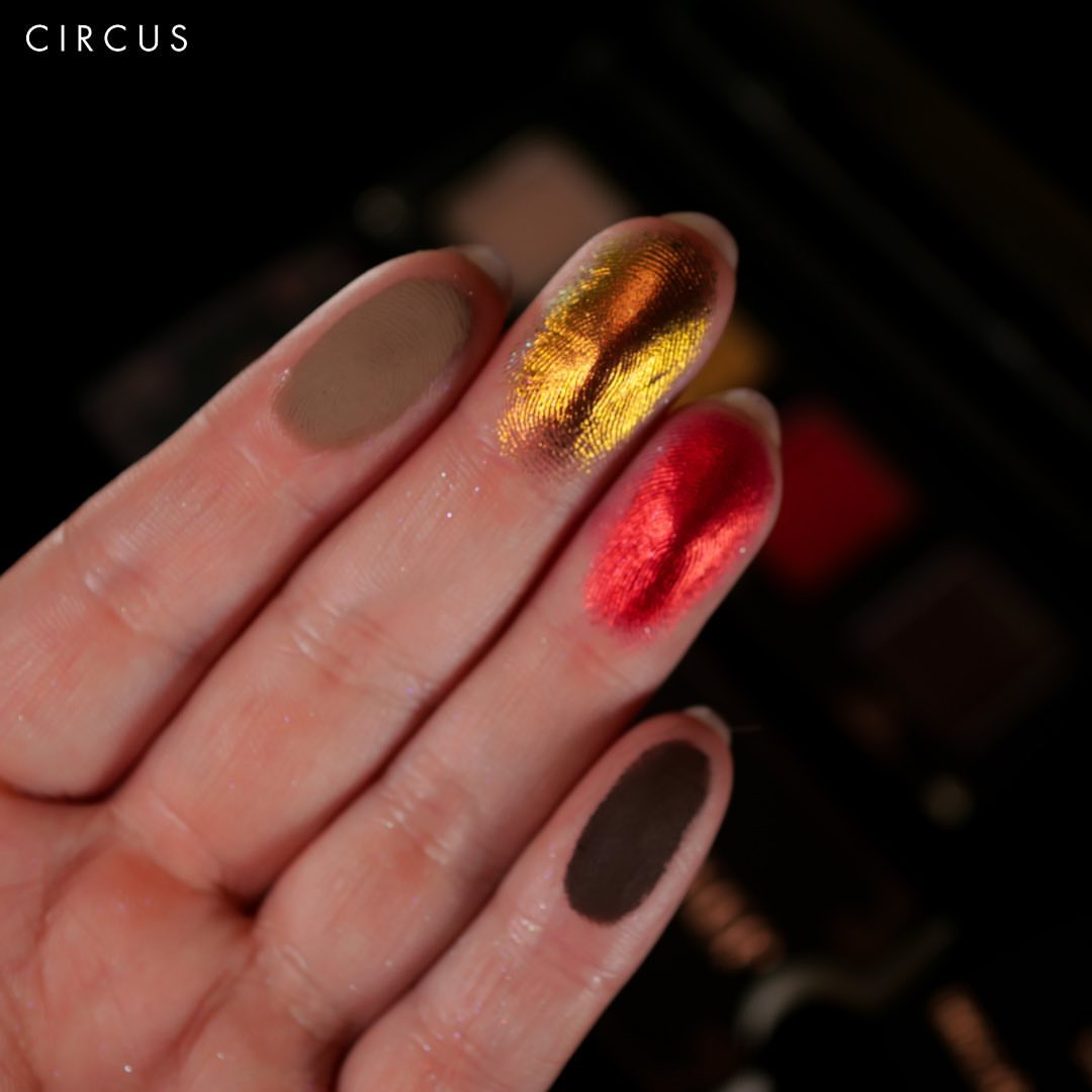 Shellwe Satin Shimmer Chameleon Quad Eyeshadow Palette - Lion's Circus Edition | Long-Lasting Pigmented Eye Makeup for Party, Halloween & Special Occasions