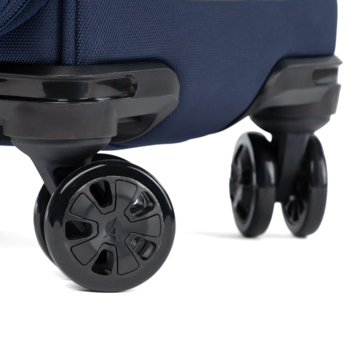 Travelpro Crew Classic Medium Expandable Spinner Luggage - 25