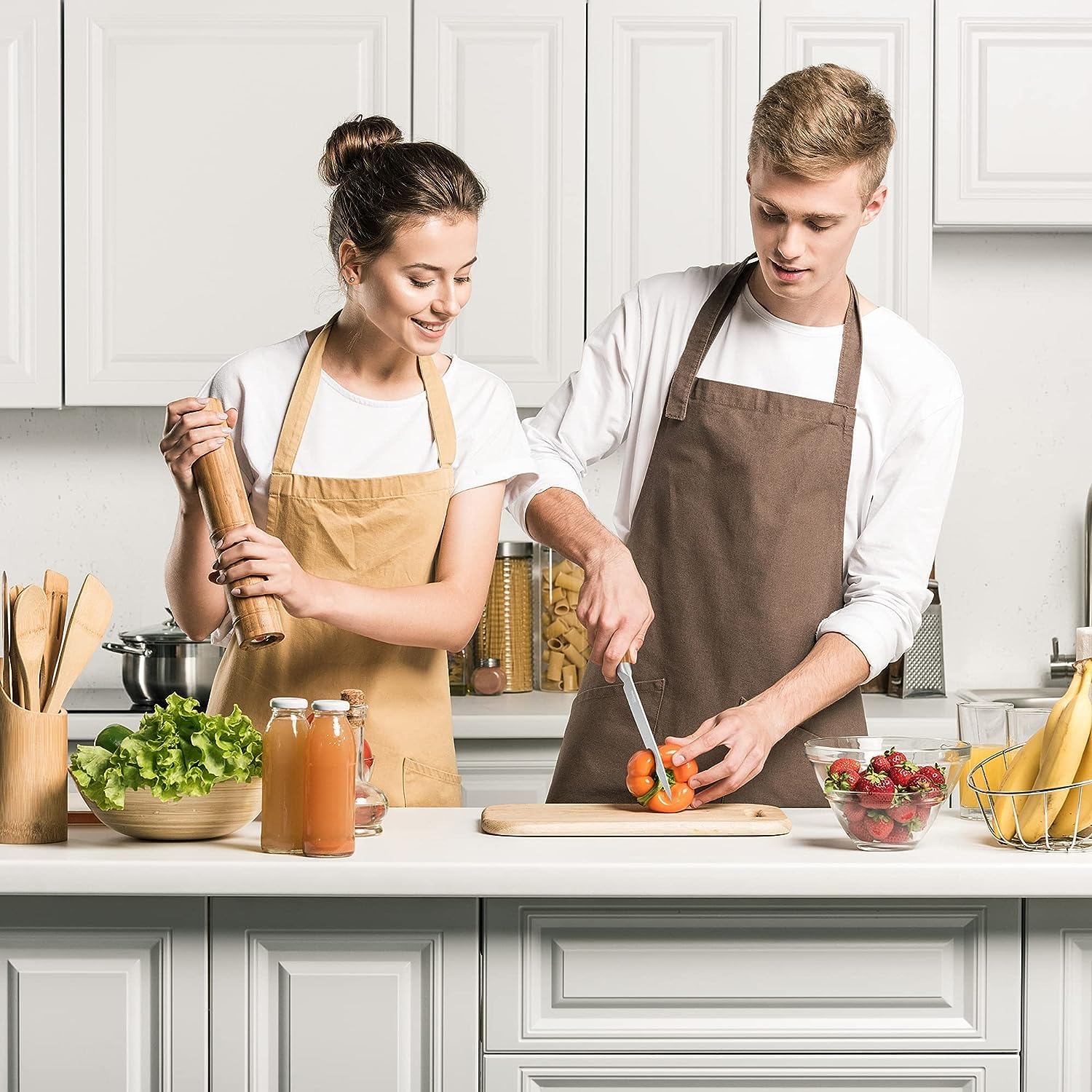 Premium 7-Piece Stainless Steel Kitchen Knife Set with 360° Rotating Acrylic Block - Professional Chef Knives for Meat, Vegetables & Fruits - Perfect for Home Cooking & Restaurant Use by Nuovva