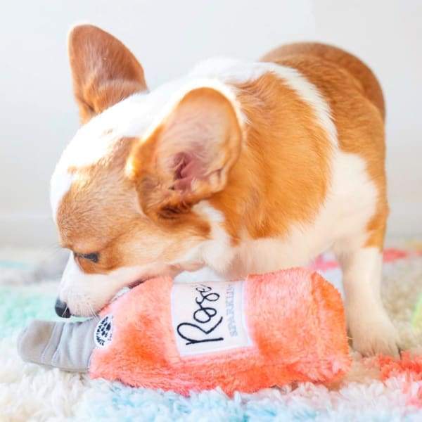 ZippyPaws Happy Hour Crusherz Rose Dog Toy - Durable Plush Chew Toy for Small & Medium Dogs, Perfect for Playtime, Training & Cuddling - Great for Indoor/Outdoor Use, Birthday Gifts & Puppy Teething Relief