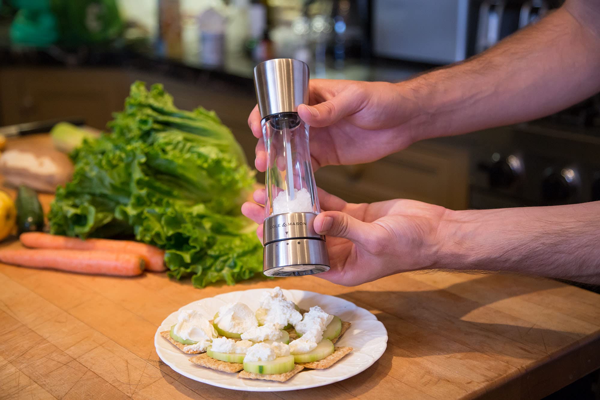 Cole & Mason Derwent Adjustable Salt Grinder - Premium Stainless Steel & Acrylic Design with Ceramic Precision Mechanism (190mm) - Perfect for Gourmet Cooking, Kitchen Countertops & Dinner Table Seasoning