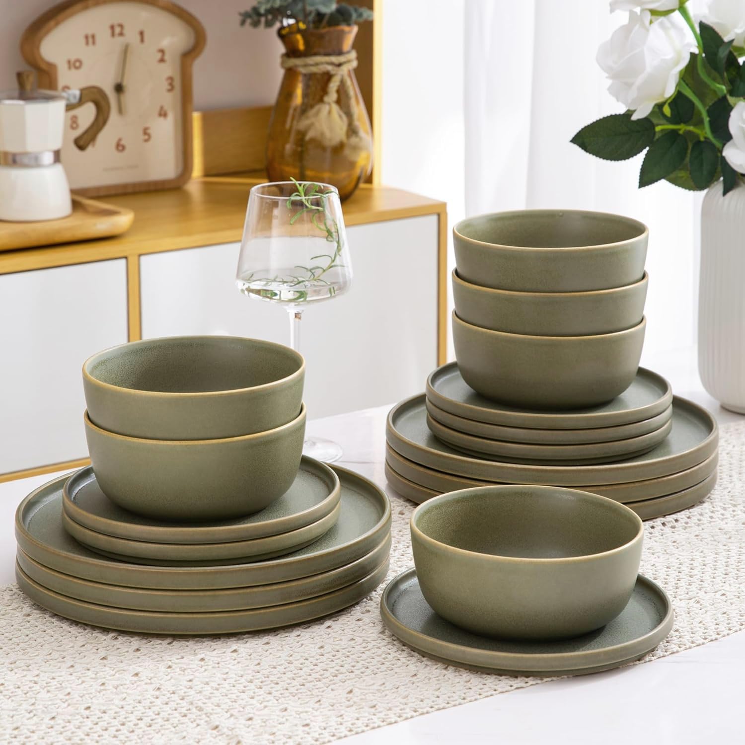 AmorArc 12-Piece Stoneware Dinnerware Set for 4 - Chip Resistant & Microwave Safe for Everyday Dining