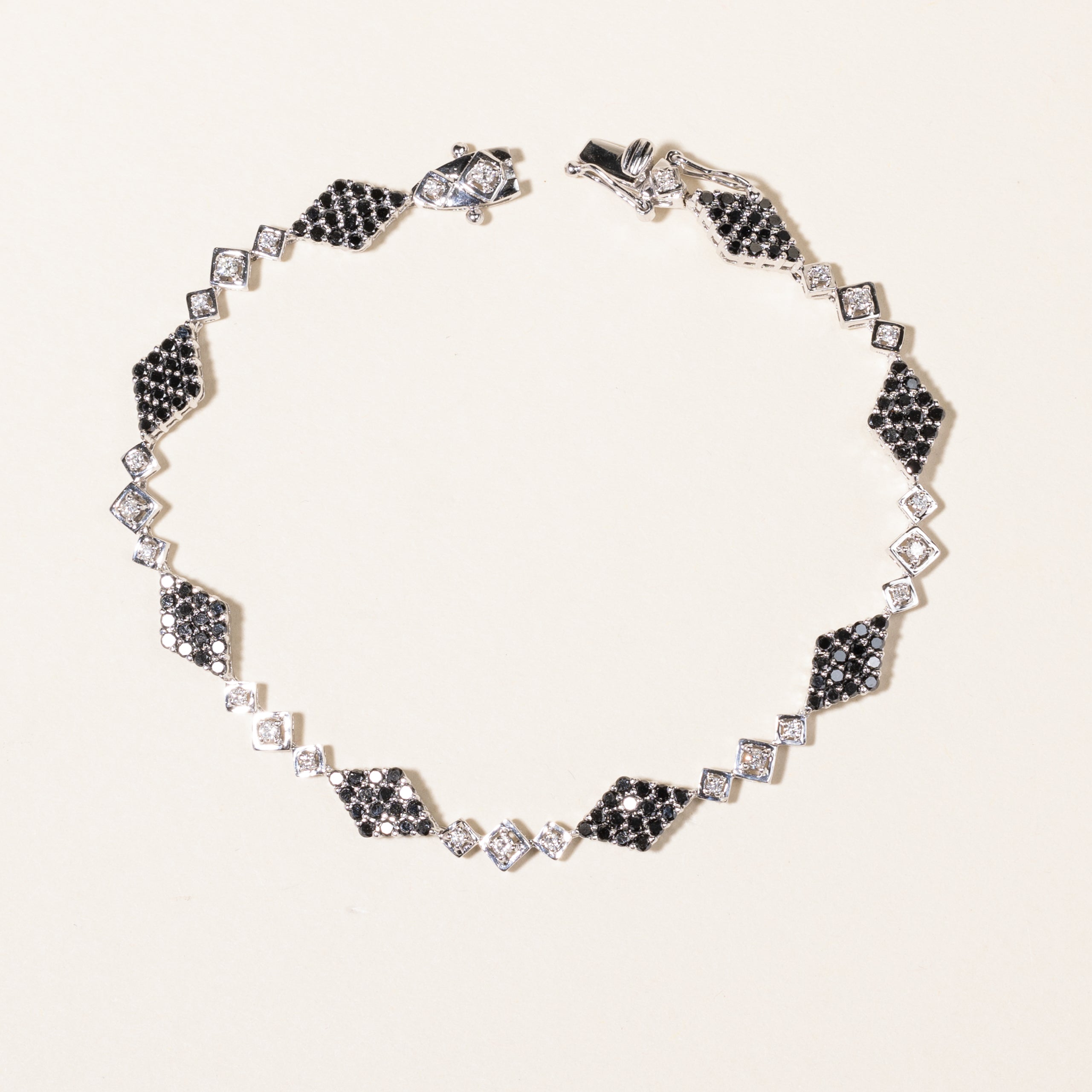 Elegant Black & White Diamond Tennis Bracelet | 1.54ctw Total Weight, 0.32ctw Per Stone | 7.25 Inch Adjustable Length | Perfect for Weddings, Anniversaries & Special Occasions