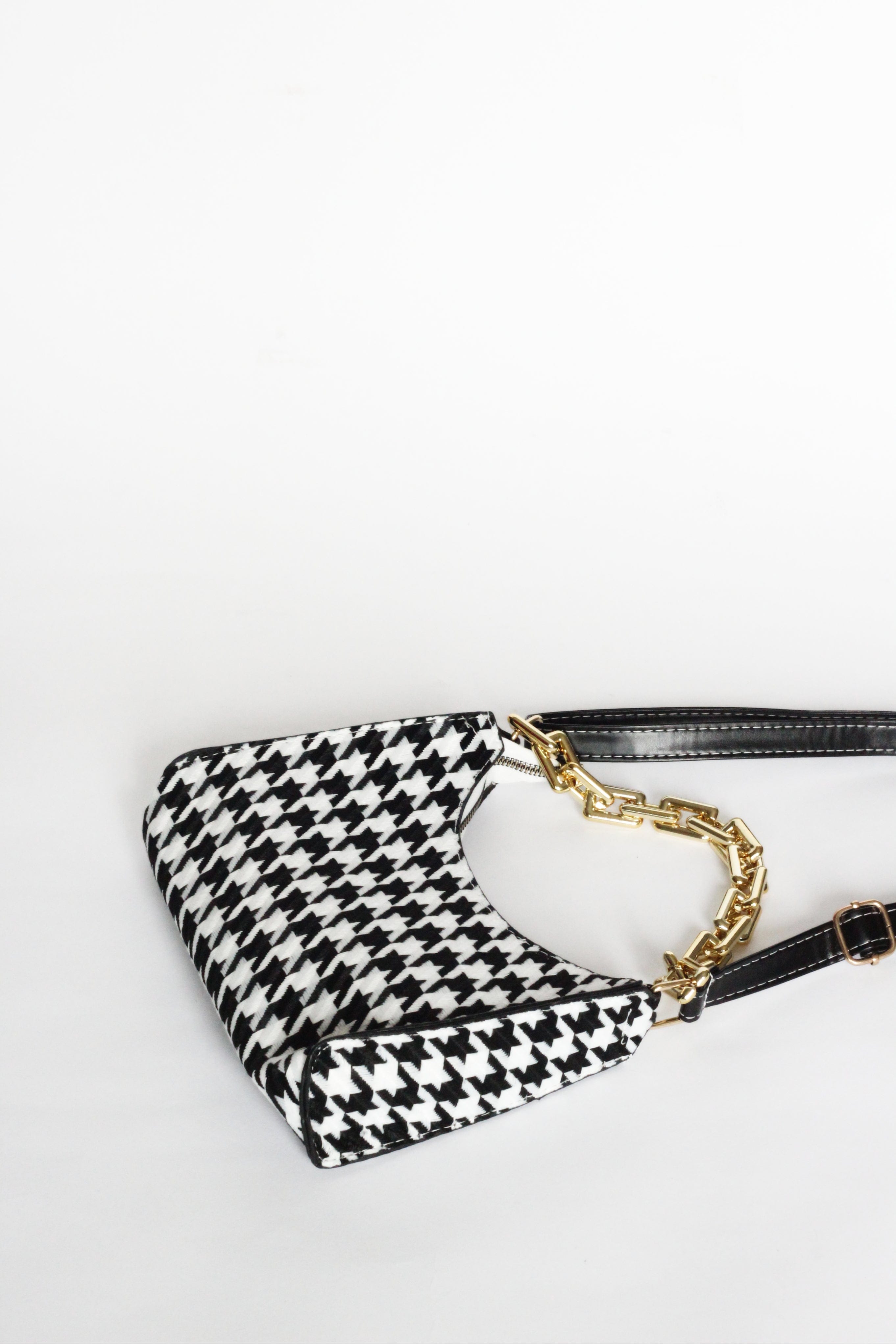 Stylish Cassia Houndstooth Mini Shoulder Bag for Women - Trendy Black Crossbody Purse | Perfect for Work, Travel & Everyday Use