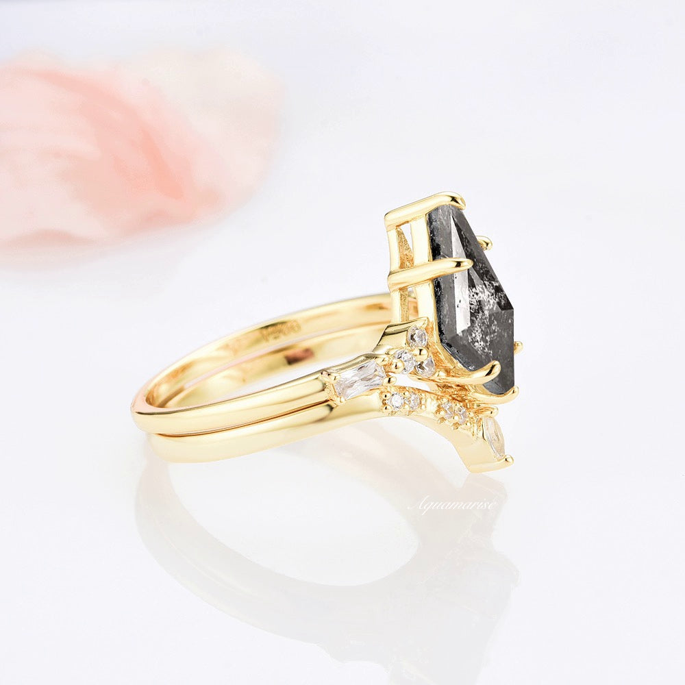 Skye Kite™ 14K Yellow Gold Vermeil Herkimer Diamond Ring Set with Galaxy Raw Salt & Pepper Gemstones - Elegant Jewelry for Women, Perfect for Weddings, Anniversaries & Special Occasions