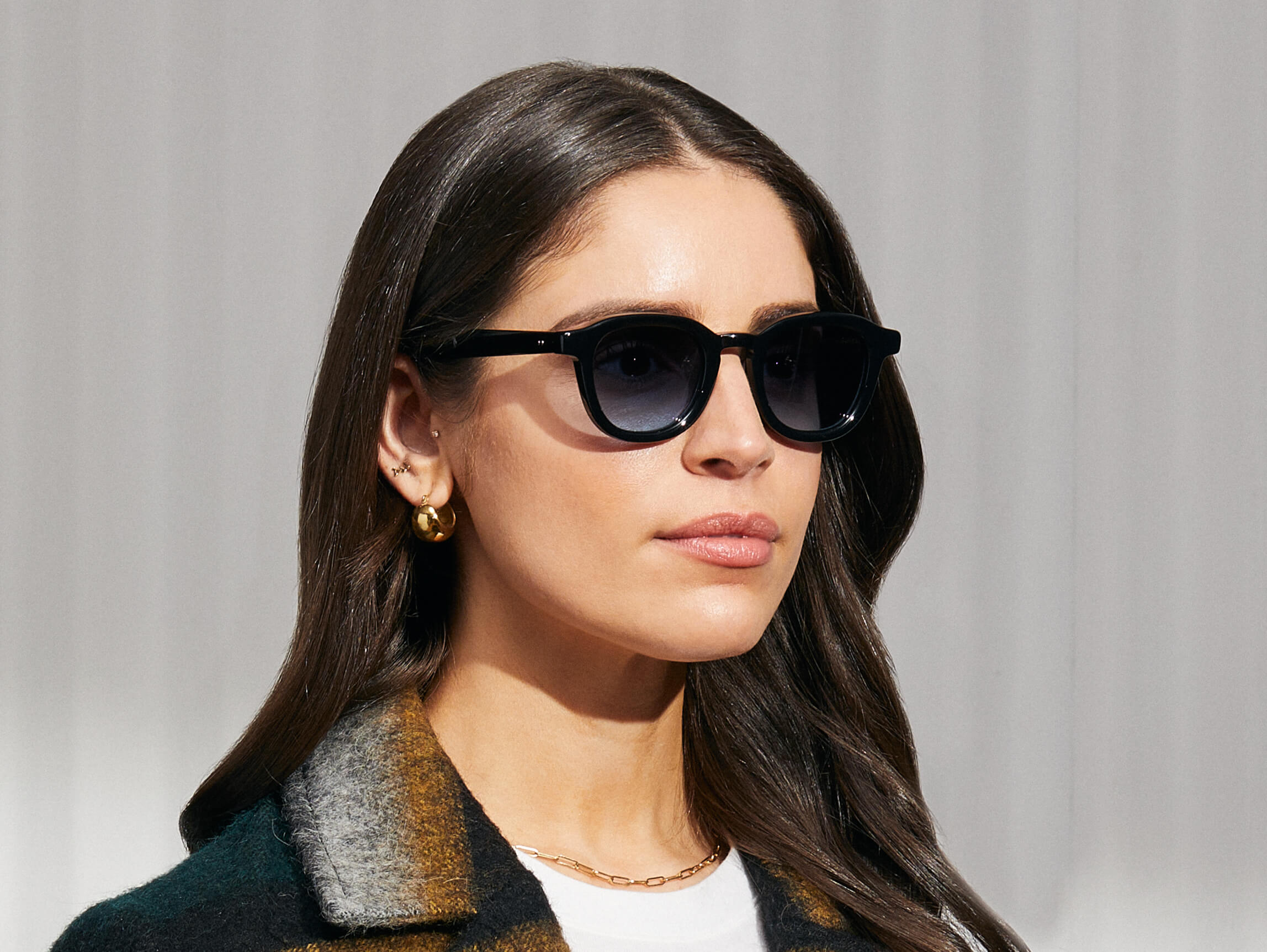 DAHVEN Premium Black Sunglasses with Custom Made Tints™ - UV Protection for Outdoor Sports & Driving
