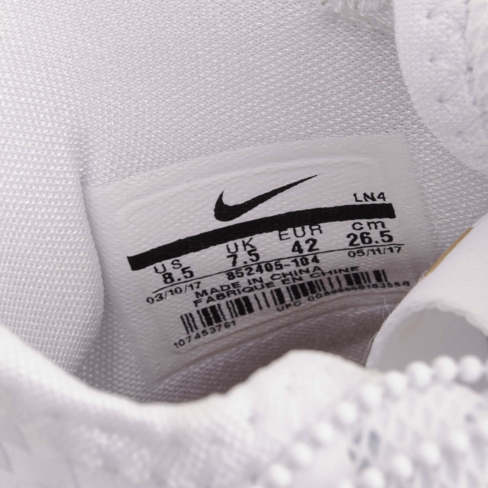 Nike LeBron 14 Basketball Shoes - White/Wine (Size 8.5) for Men - Perfect for Court Performance & Casual Wear