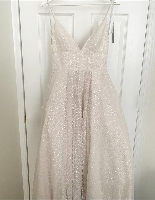 Wtoo Britton Wedding Gown - Elegant Lace Bridal Dress for Church & Beach Ceremonies | Perfect for Romantic & Boho Weddings
