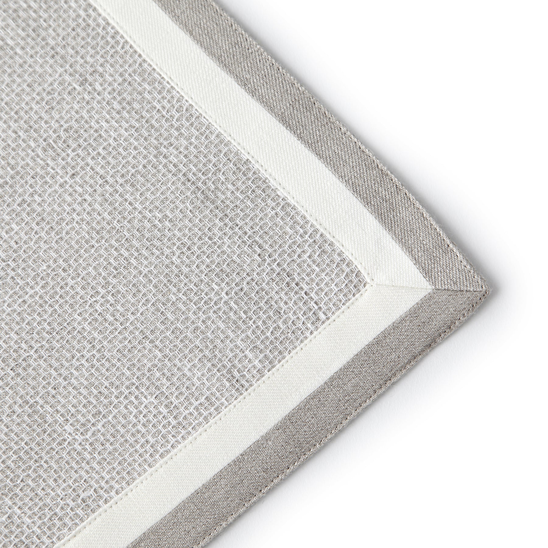Elegant Partito Table Runner - Premium Dining Table Decor for Weddings, Holidays & Special Occasions - Perfect for Home, Restaurant & Party Decorations
