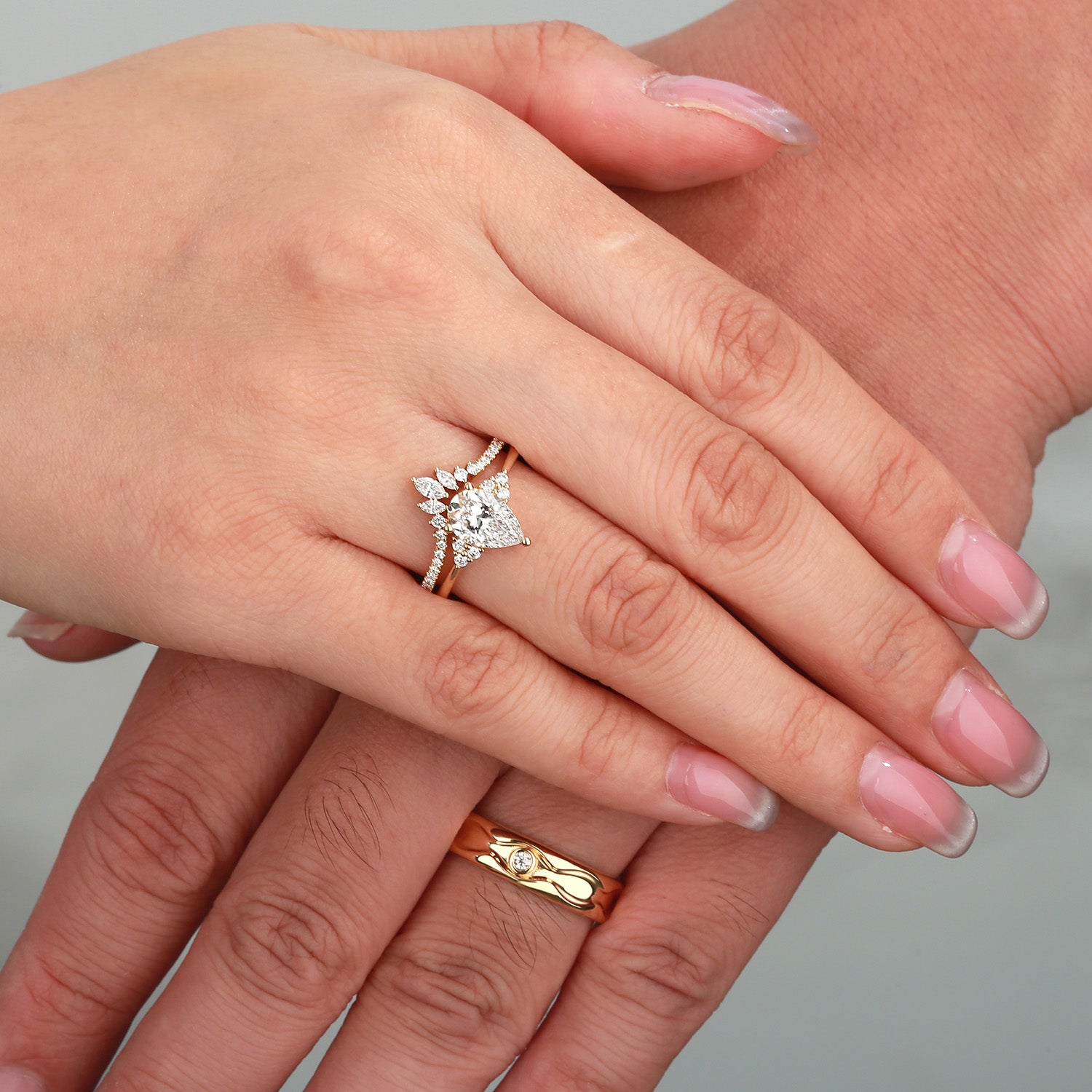 1.0ct Pear Lab Grown Diamond Couple Ring Set - 3 Piece Wedding Band Set for Women & Men - Perfect for Engagement, Anniversary & Romantic Gifts