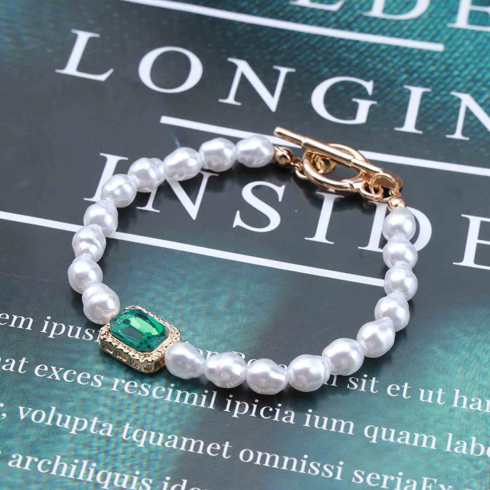Vintage Green Emerald Crystal Beaded Pearl Bracelet for Women - Square Emerald & Strand Pearl Hand Chain Jewelry - Perfect for Bridal, Wedding, Boho Fashion & Special Occasions