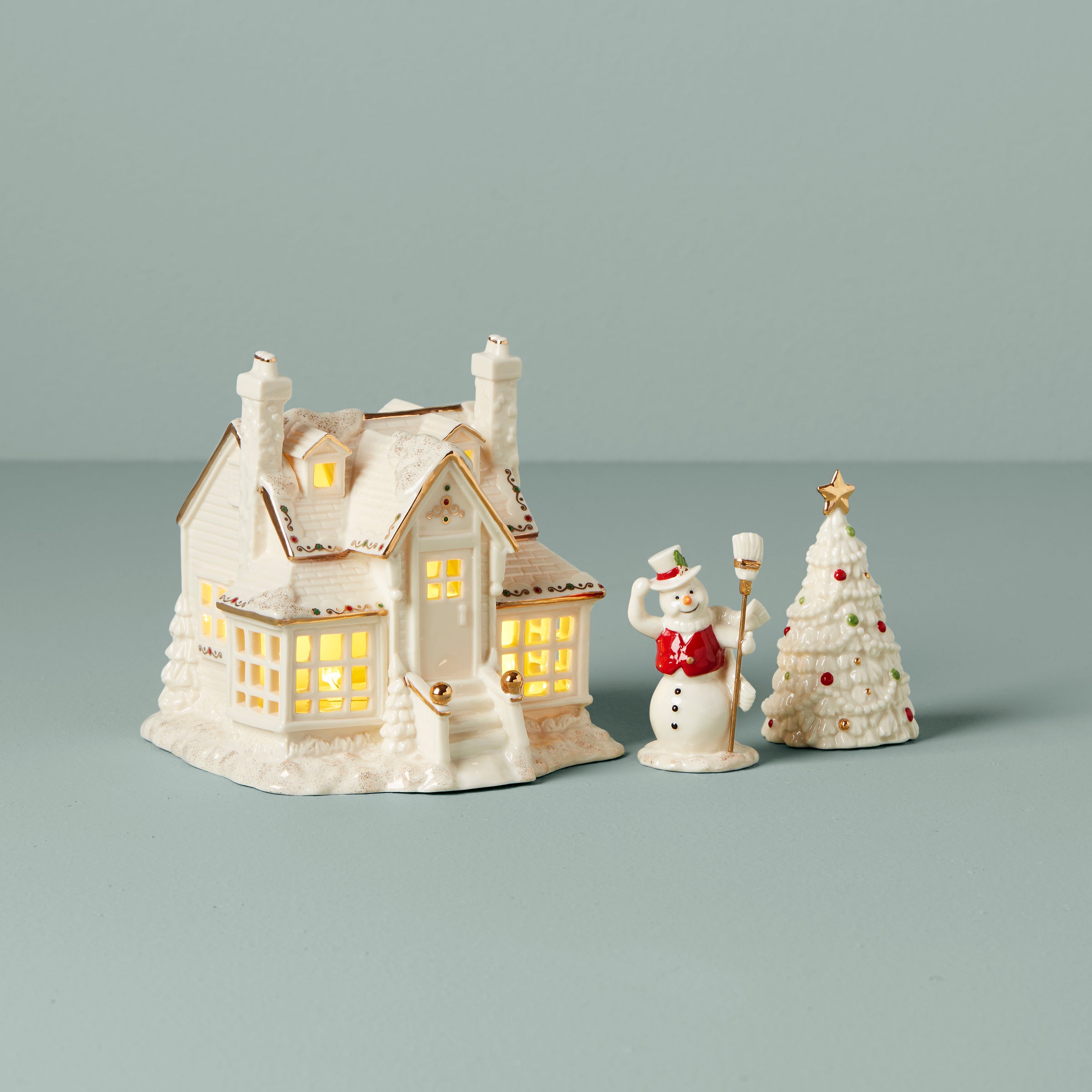 Mistletoe Park 3-Piece Starter Set for Christmas Decorations - Perfect for Holiday Home Decor, Party Supplies & Festive Gift Giving