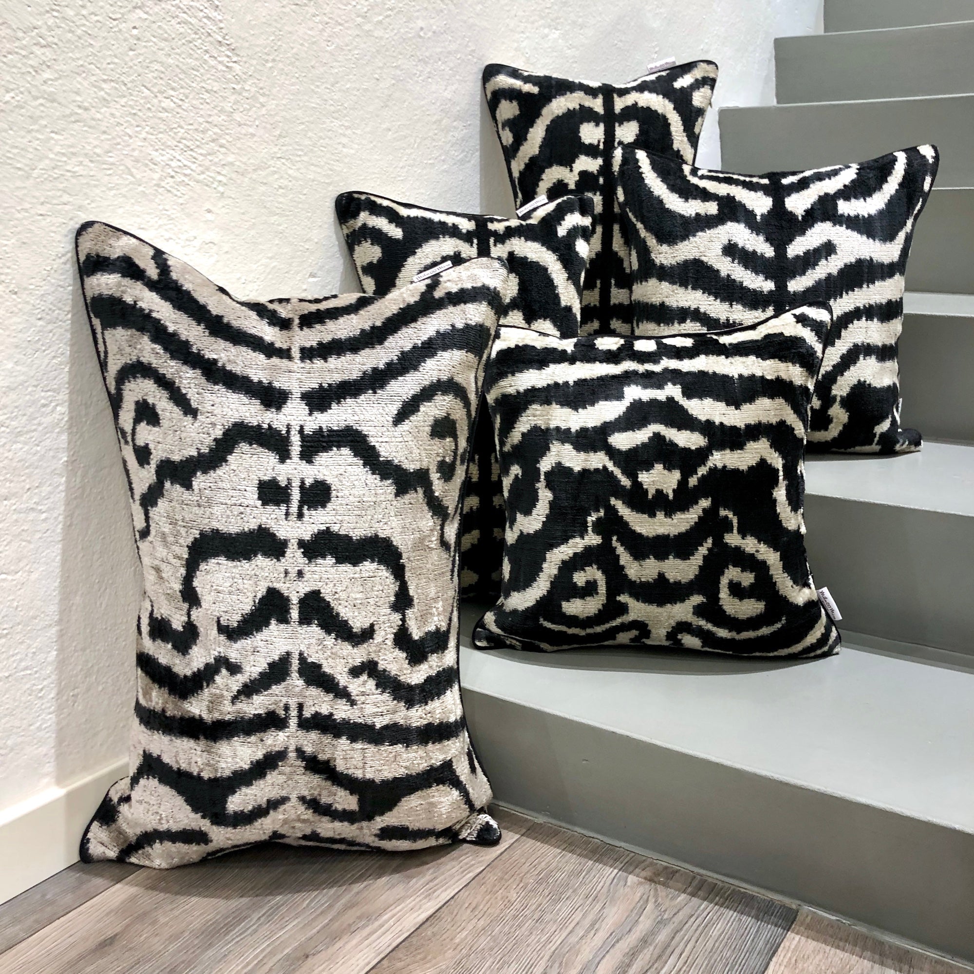 Luxury Velvet Ikat Cushion Cover - White Zebra Pattern Decorative Throw Pillow for Sofa, Bed & Home Decor | Boho Chic Living Room & Bedroom Accessories