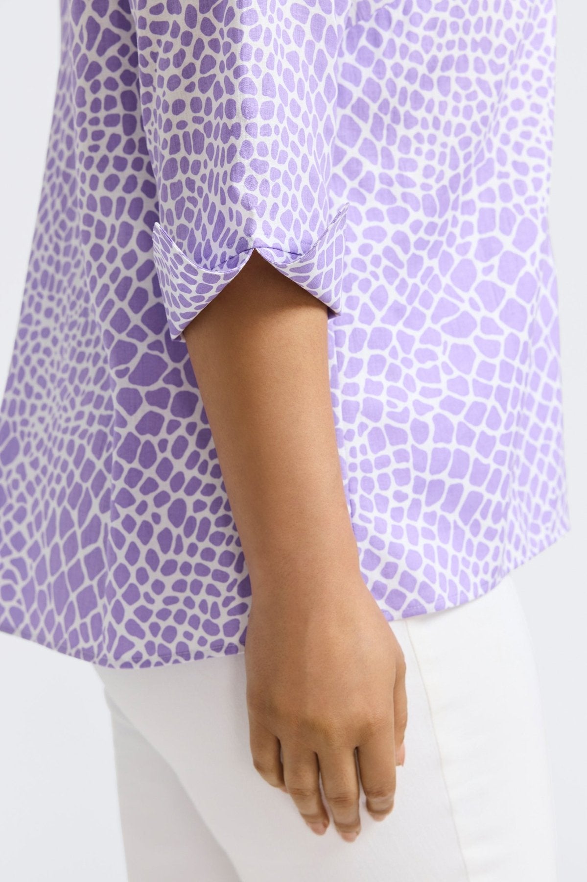 Agnes Plus Linen Giraffe Print 3/4 Sleeve Popover Shirt for Women - Casual Summer Top for Beach, Vacation & Everyday Wear