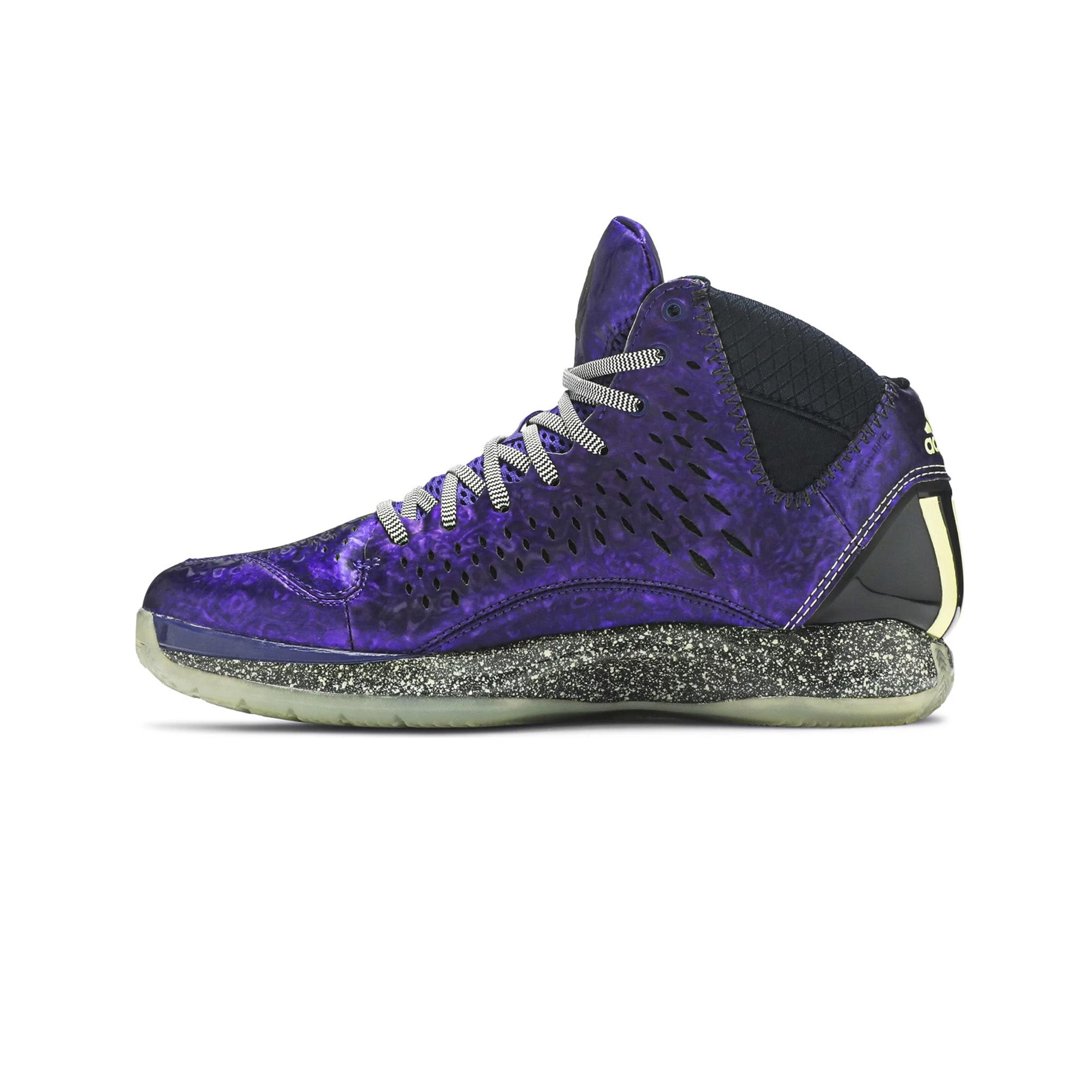 Adidas D.Rose 3.0 'Nightmare Before Christmas' Basketball Shoes (2012) - Limited Edition NBA Performance Sneakers for Men, Streetwear & Holiday Collection