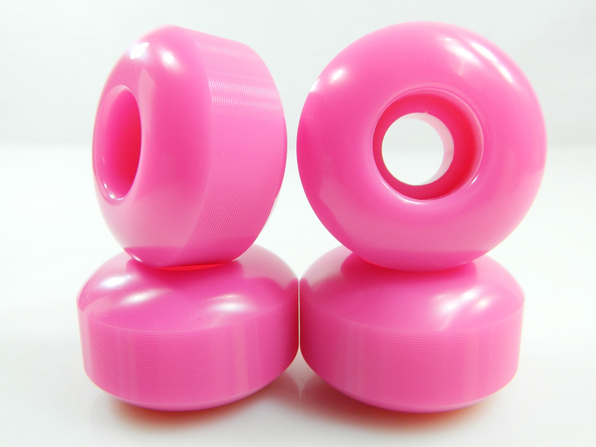 52mm x 31mm Professional Color Skateboard Wheels - High Performance Wheels for Street Skating, Park Riding & Cruising