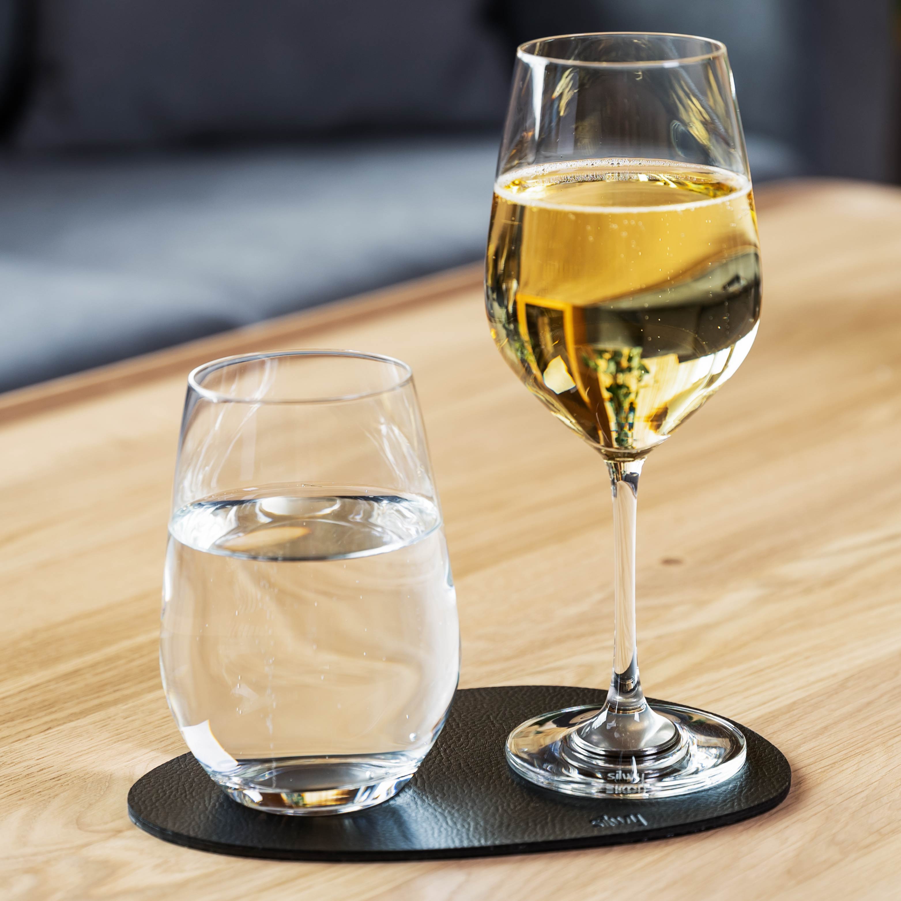 Premium Metal Nano Gel Placemat Set - Small | Elegant & Durable Table Setting for Dining, Parties & Home Decor
