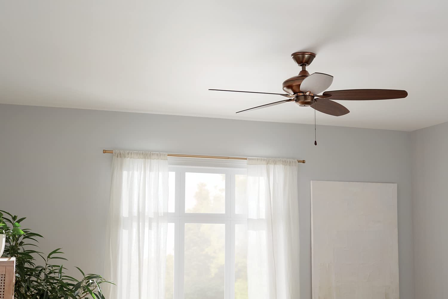 Kichler 52 Inch Indoor Ceiling Fan with Light, Oil-Rubbed Bronze Finish - Perfect for Living Room, Bedroom, and Office Cooling & Air Circulation
