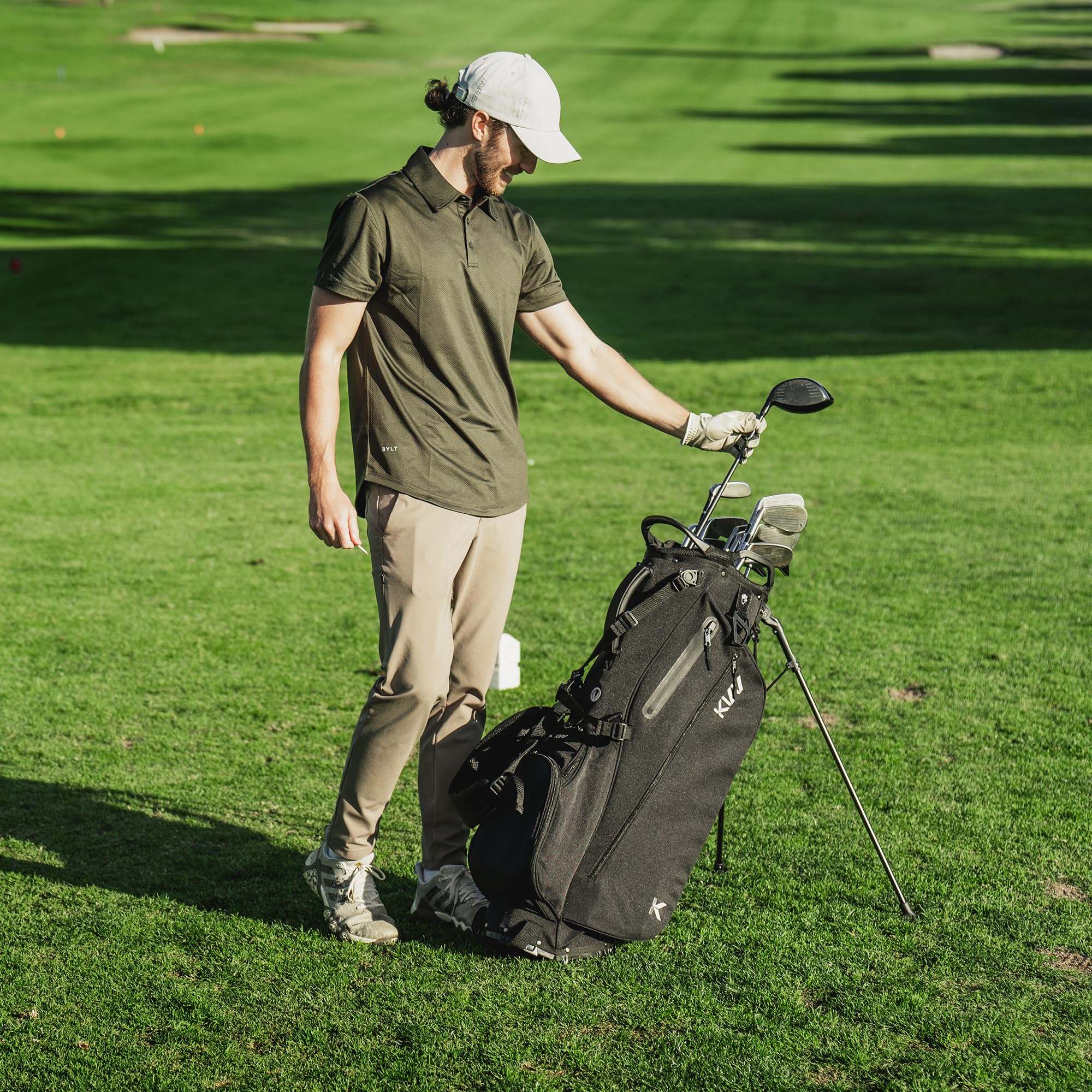 KVV Lightweight Golf Stand Bag with 7-Way Full-Length Dividers & 5 Zippered Pockets - Auto-Adjust Dual Straps, Stylish Design | Perfect for Golfers, Driving Range Practice & Tournament Play