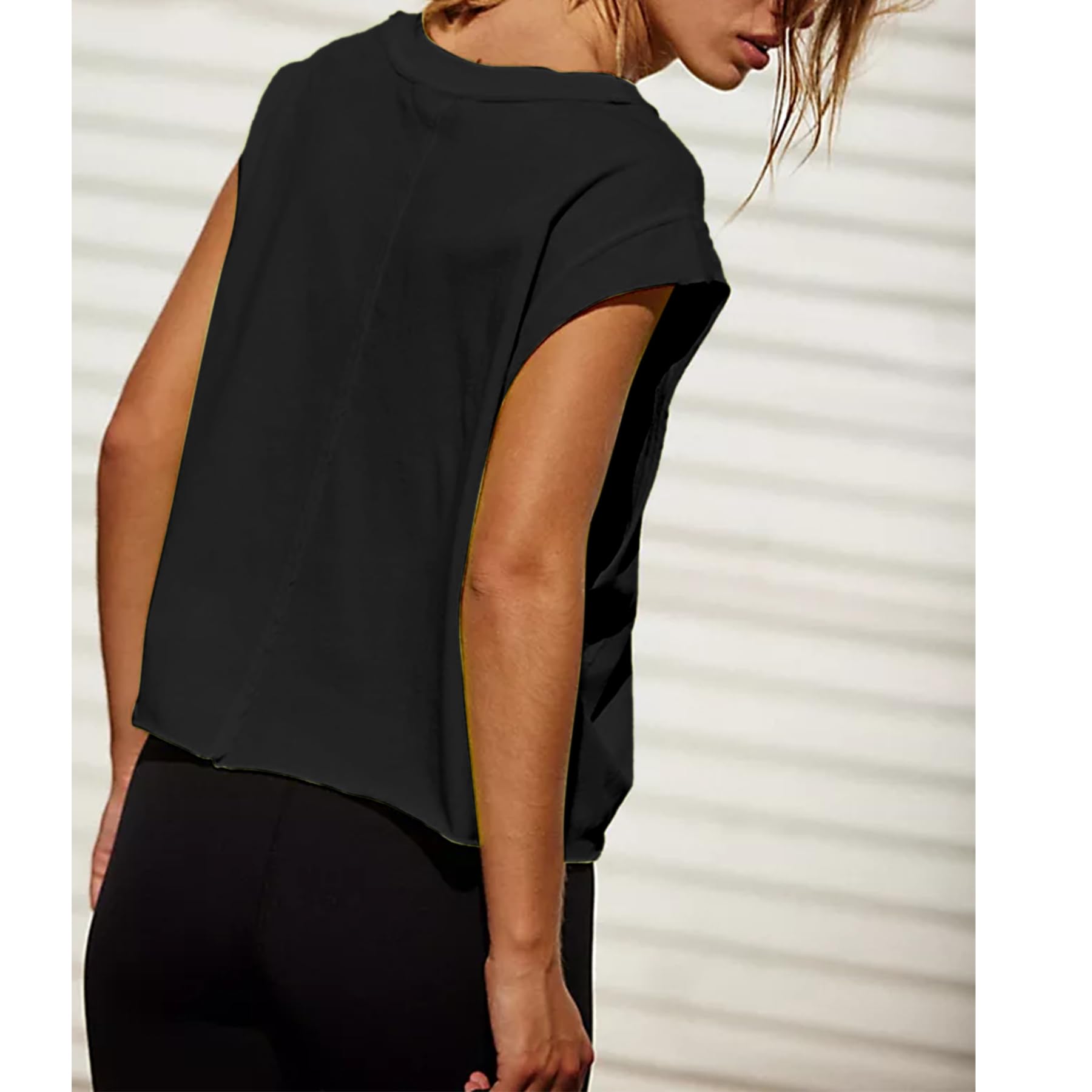 **Ainangua Women's Oversized Sleeveless Cropped Tank Top - Athletic Workout Yoga Gym Activewear - Perfect for Running, Fitness & Casual Wear**