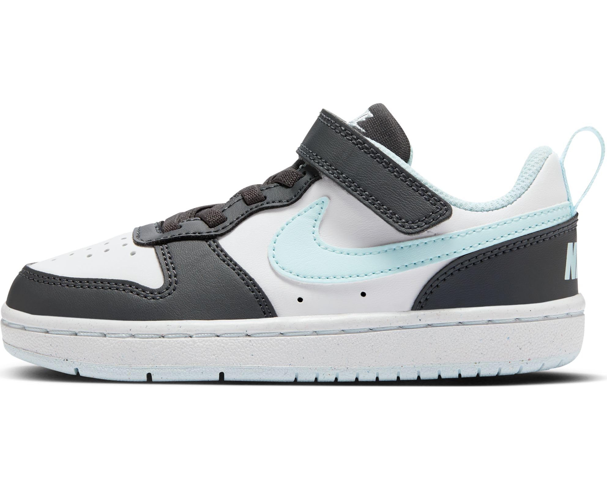 Nike Boys' Low-Top Sneakers - Lightweight & Comfortable for Running, School, and Everyday Wear