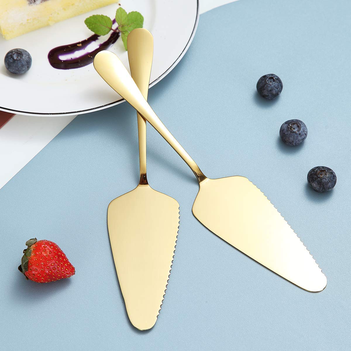Kyraton 2-Piece Gold Cake Pie Pastry Server Set - Stainless Steel Wedding Cake Knife & Server, Elegant Golden Cake Cutter for Weddings, Parties & Special Occasions - Perfect for Birthday Cakes, Dessert Tables & Anniversary Celebrations