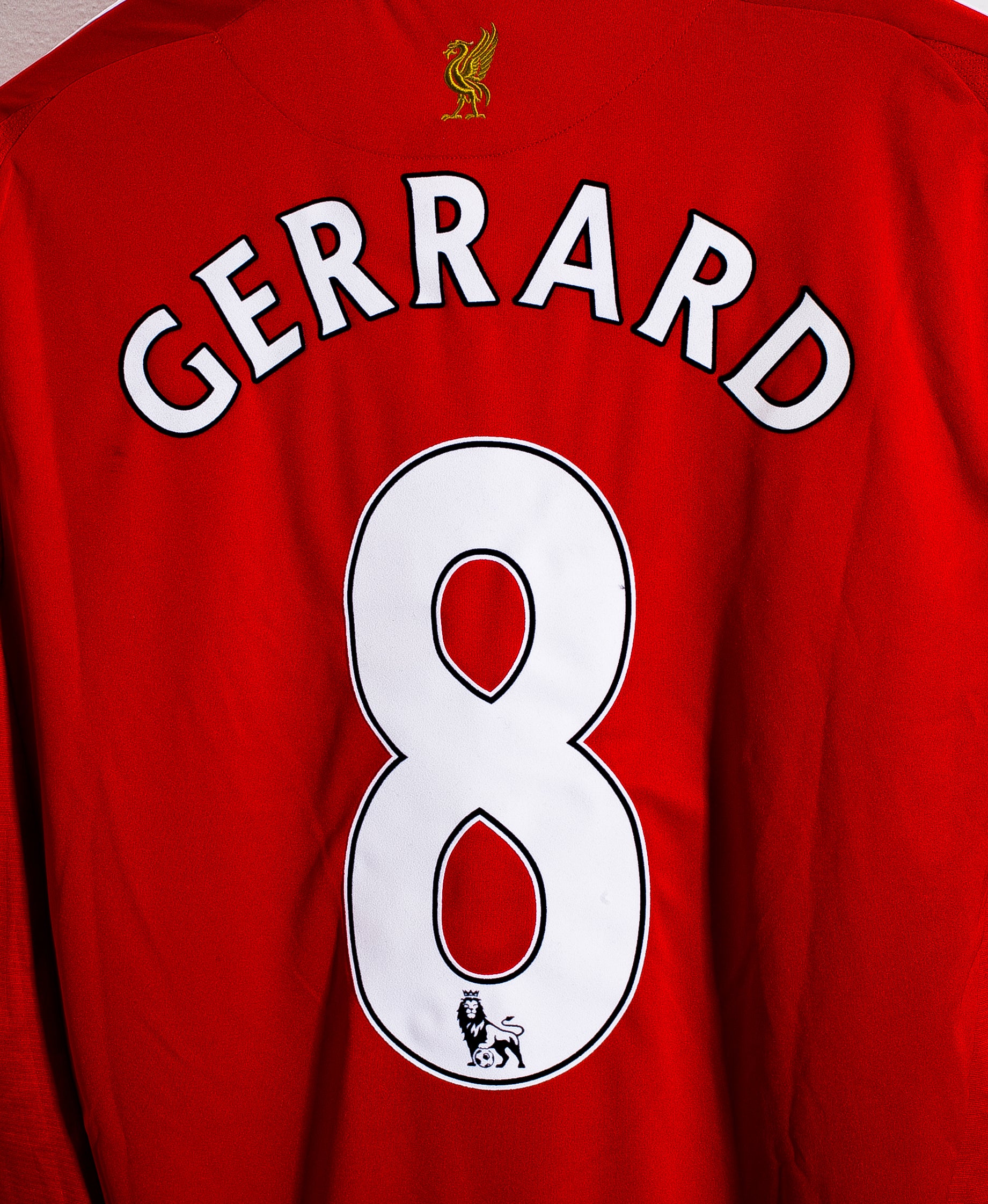 2009 Liverpool FC Home Jersey #8 Steven Gerrard - Authentic Soccer Jersey for Fans & Collectors - Perfect for Match Days & Sports Memorabilia Display