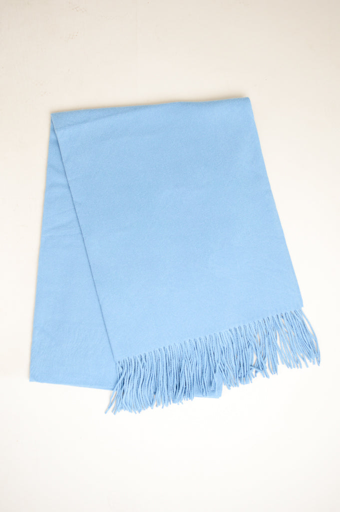 Cozy Soft Winter Scarf - Lightweight Warm Ocean Blue Knitted Wrap for Women & Men - Perfect for Cold Weather, Outdoor Activities & Fashion Accessories