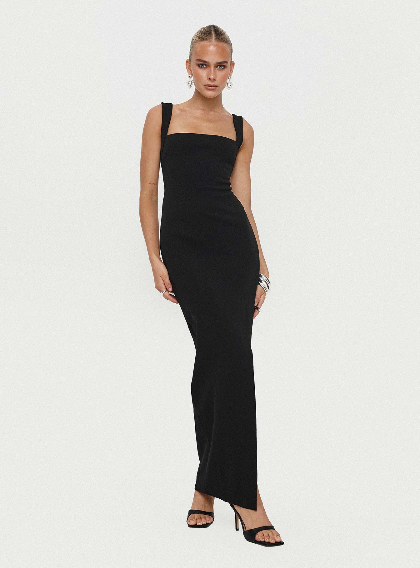 Bombshell Maxi Dress Black - Sexy Long Formal Evening Gown for Women | Perfect for Parties, Weddings & Date Nights