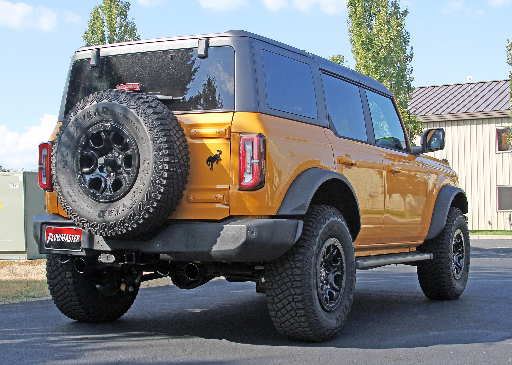 2021-2023 Ford Bronco Flowmaster FlowFX Cat-Back Dual Exit Exhaust System - High Performance Upgrade for Off-Roading & Daily Driving
