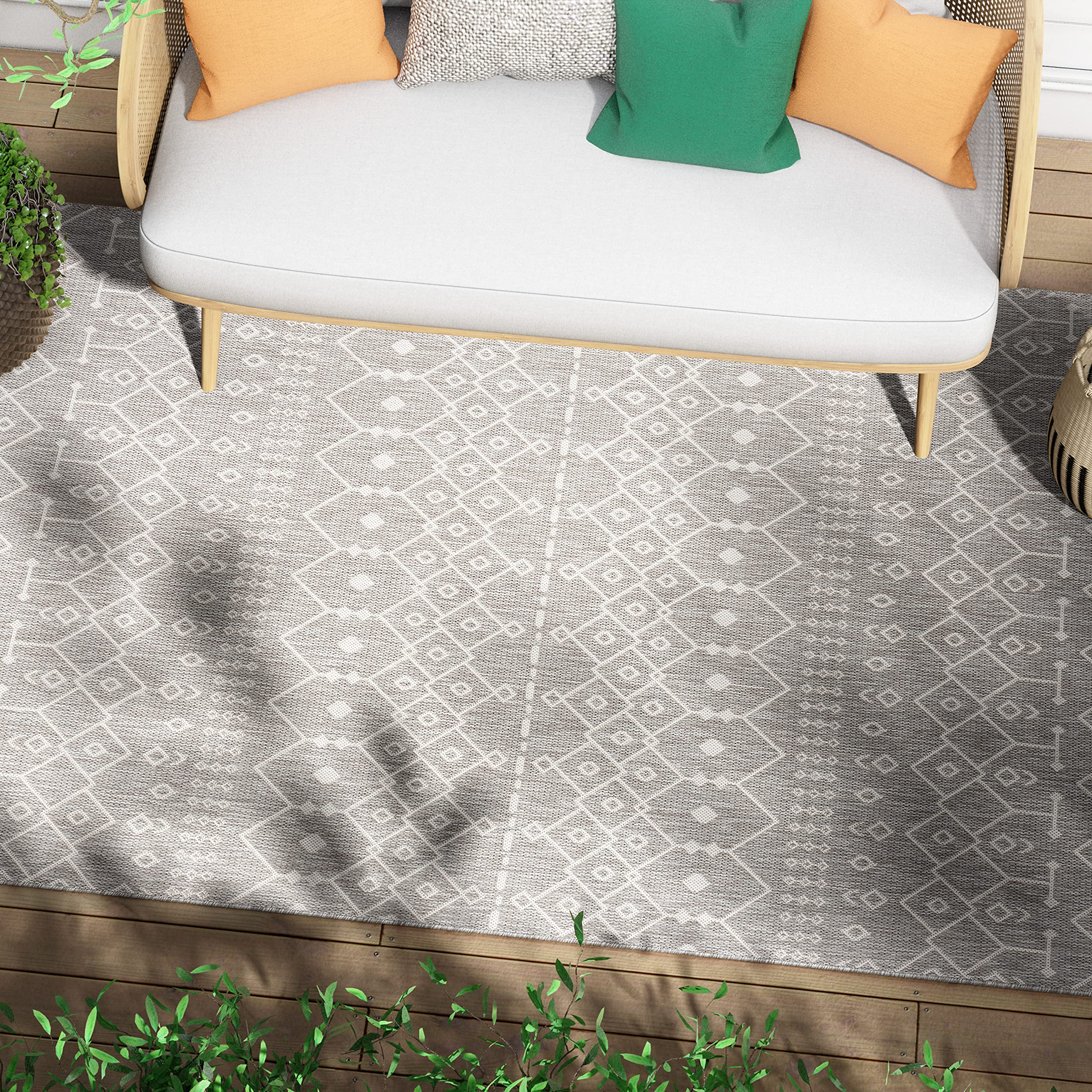 Well Woven Medusa Nord Light Grey Moroccan Tribal Flatweave Area Rug 7'10