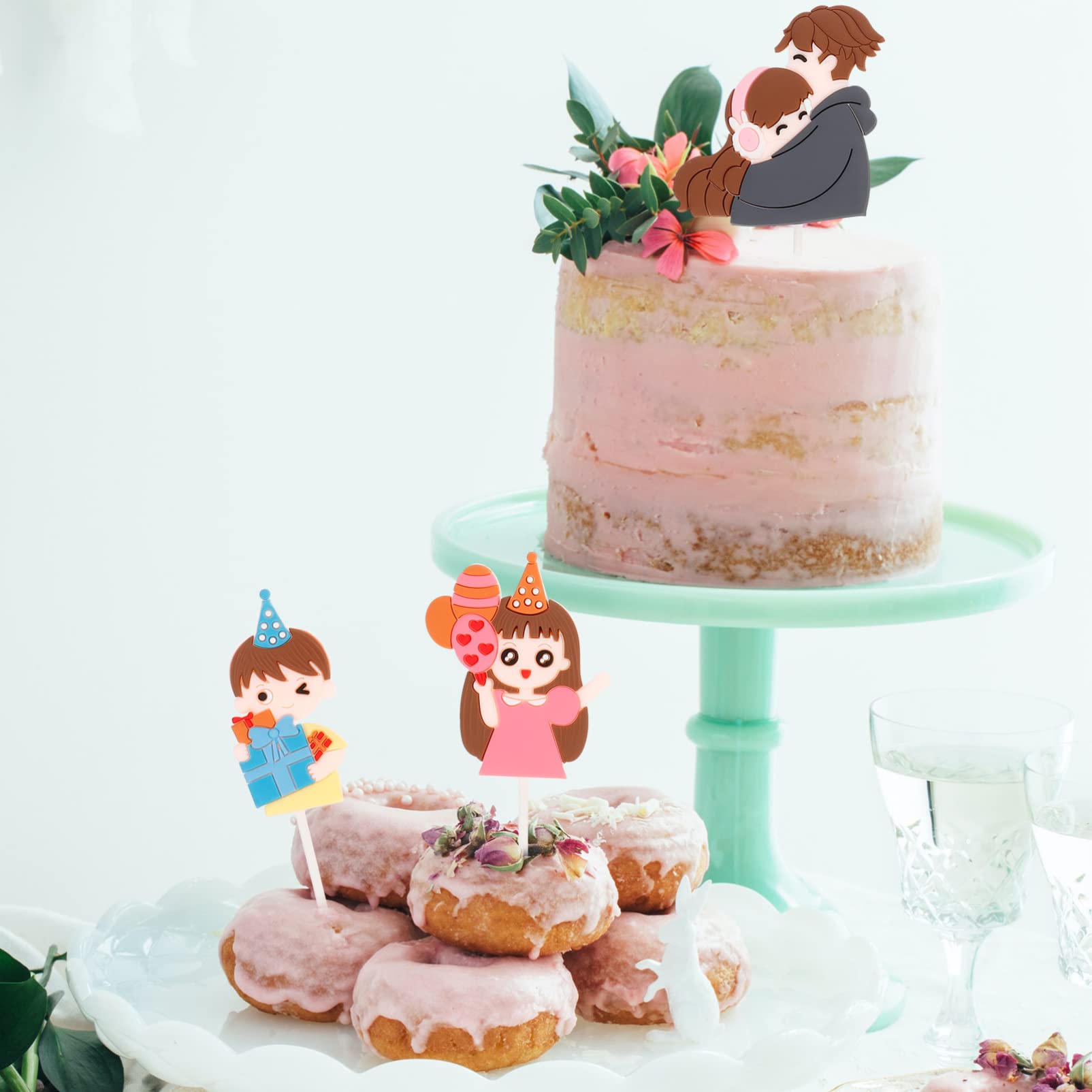 7pcs Valentine's Day Cake Toppers - Heart-Shaped Cake Inserts & Decorative Cards for Romantic Cakes, Cupcakes and Party Desserts - Perfect for Valentine's Day Celebrations, Wedding Anniversaries and Romantic Date Nights