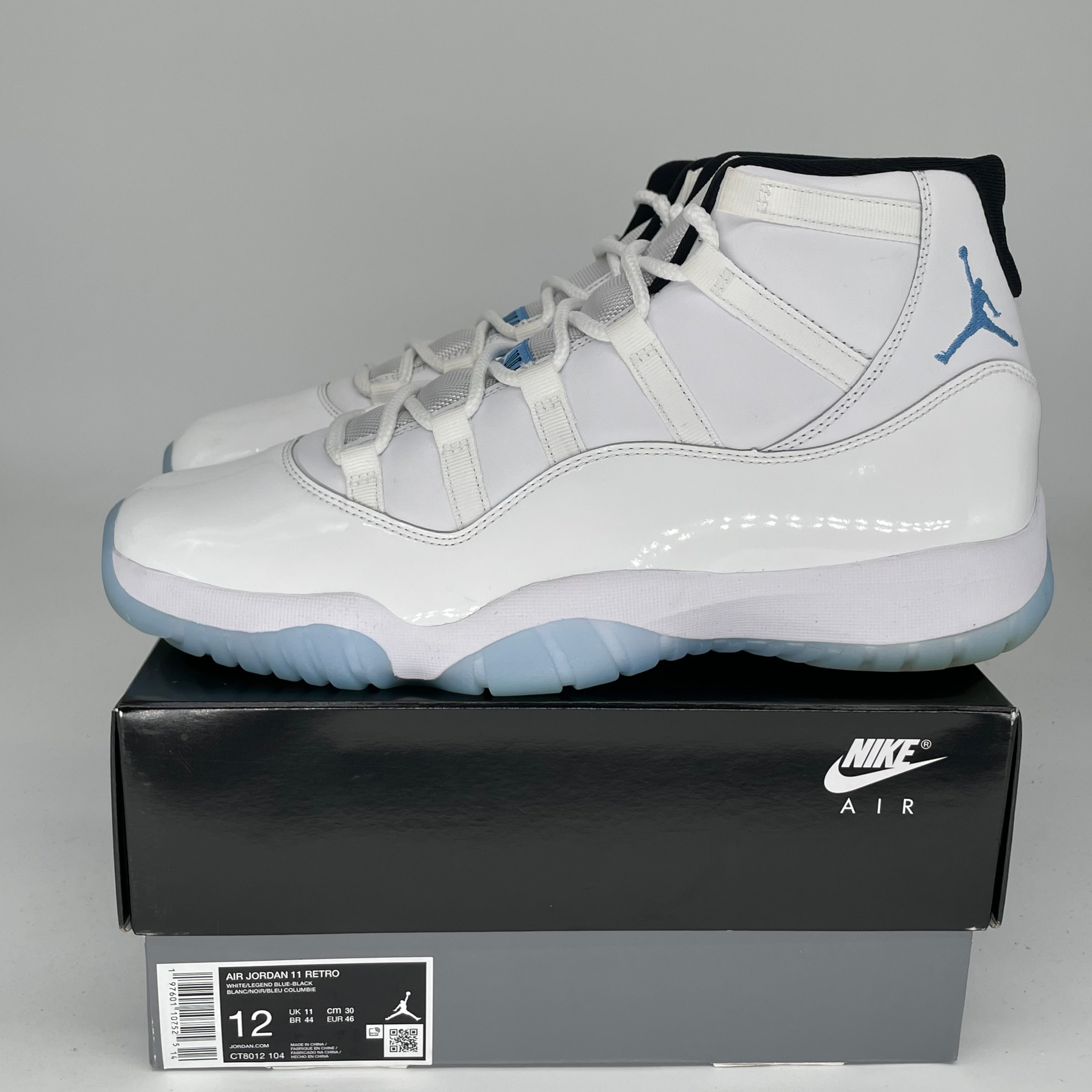 Air Jordan 11 Retro 