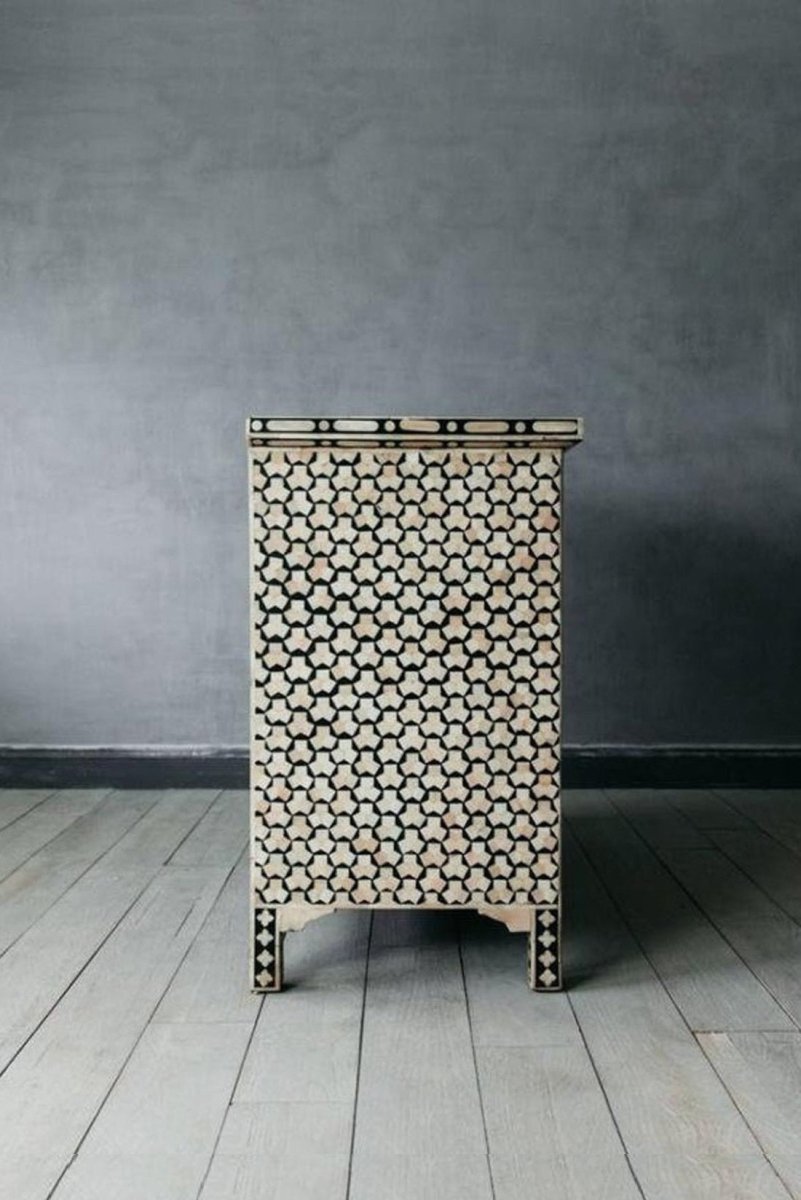 Handmade Bone Inlay Targua Dresser - 4 Drawer Black & White Vintage Storage Cabinet for Bedroom, Living Room & Entryway Organization