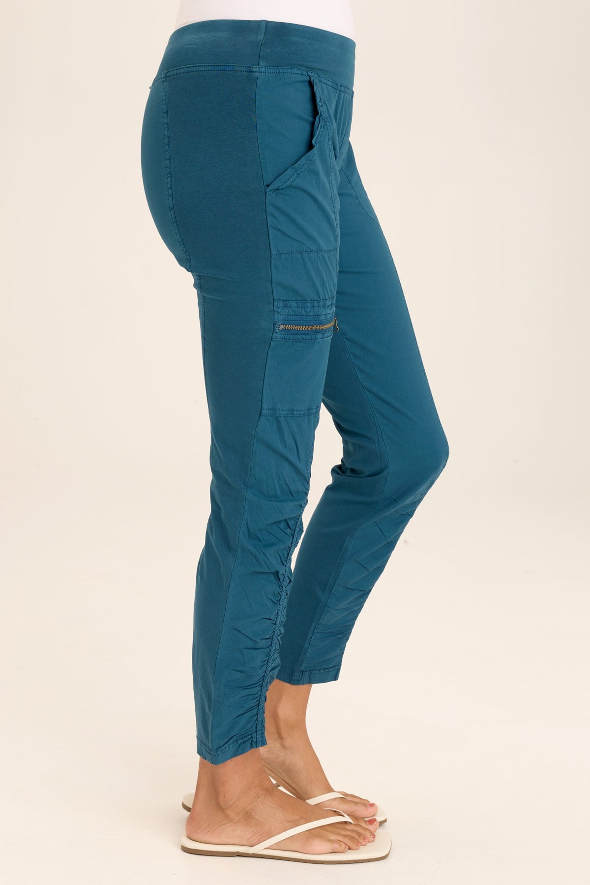 Malanda Women's High Waisted Abyss Pigment Jeans - Slim Fit Stretch Denim Pants for Casual Wear & Everyday Outfits