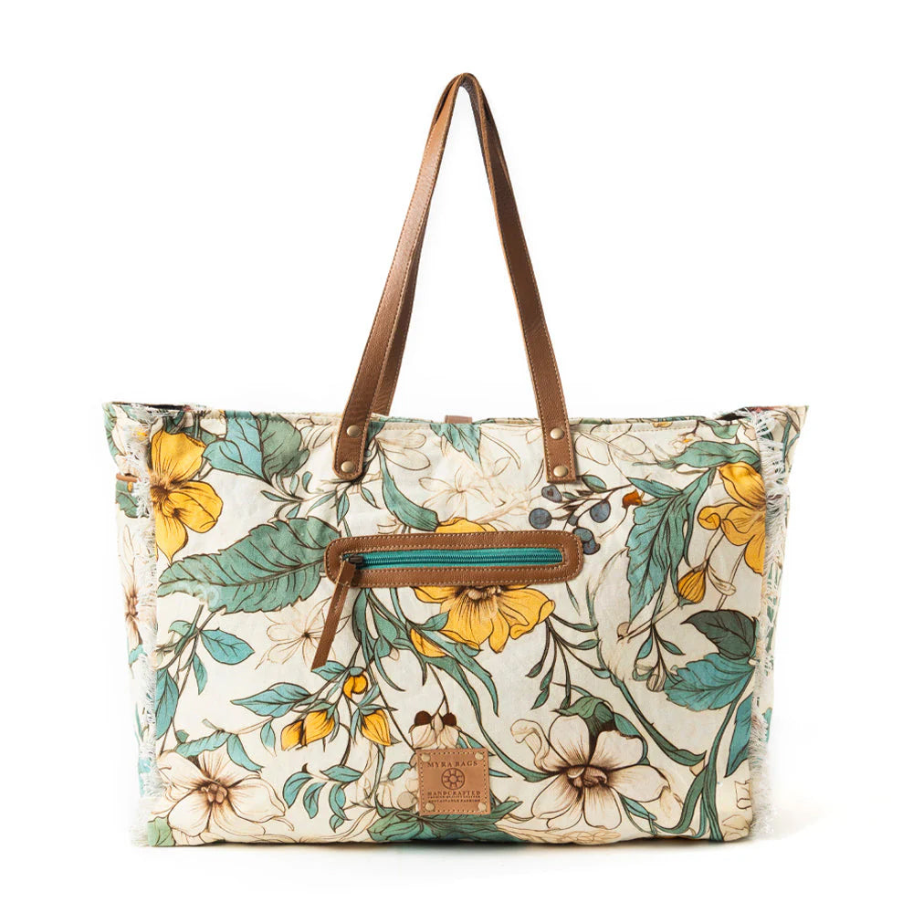 Stylish Floral Weekender Bag for Women - Large Travel Duffel with Spacious Interior - Perfect for Weekend Getaways, Gym, and Overnight Trips