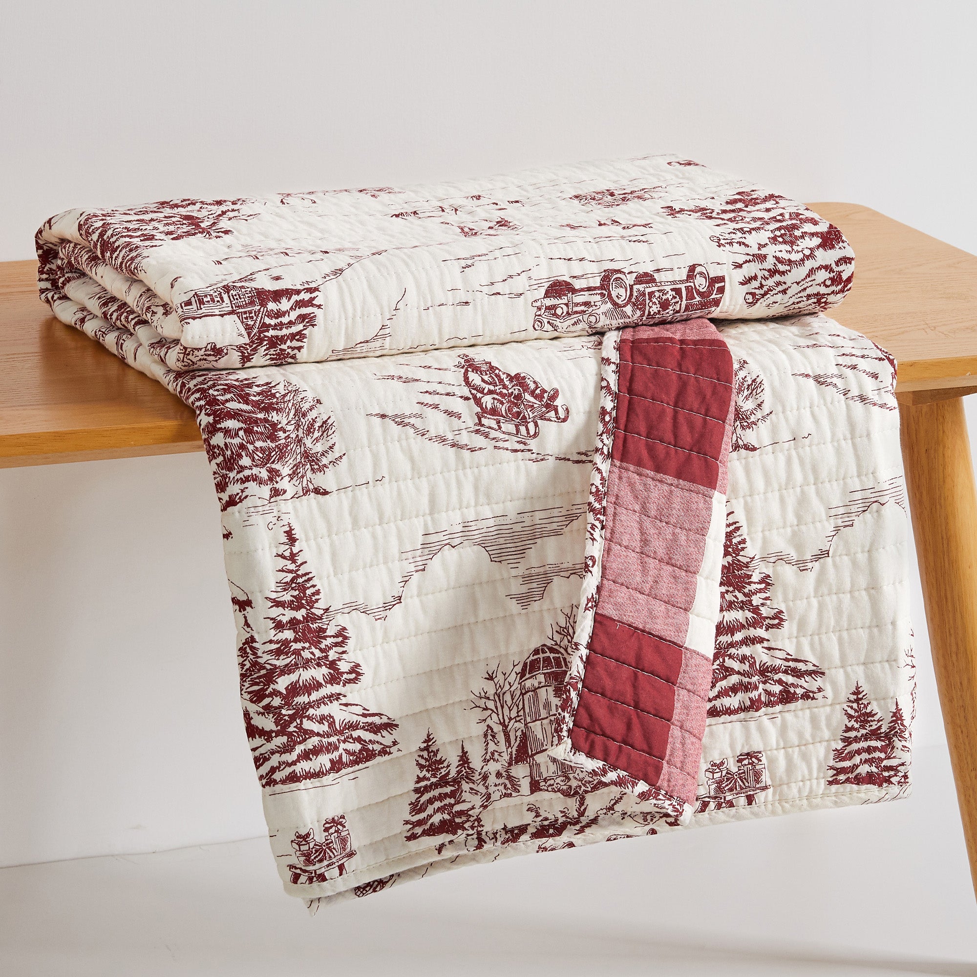 Cozy Winter Sleigh Ride Quilted Throw Blanket - Soft Warm Fleece Bedding for Couch, Sofa & Bed - Perfect for Christmas Decor, Holiday Gift & Home Comfort