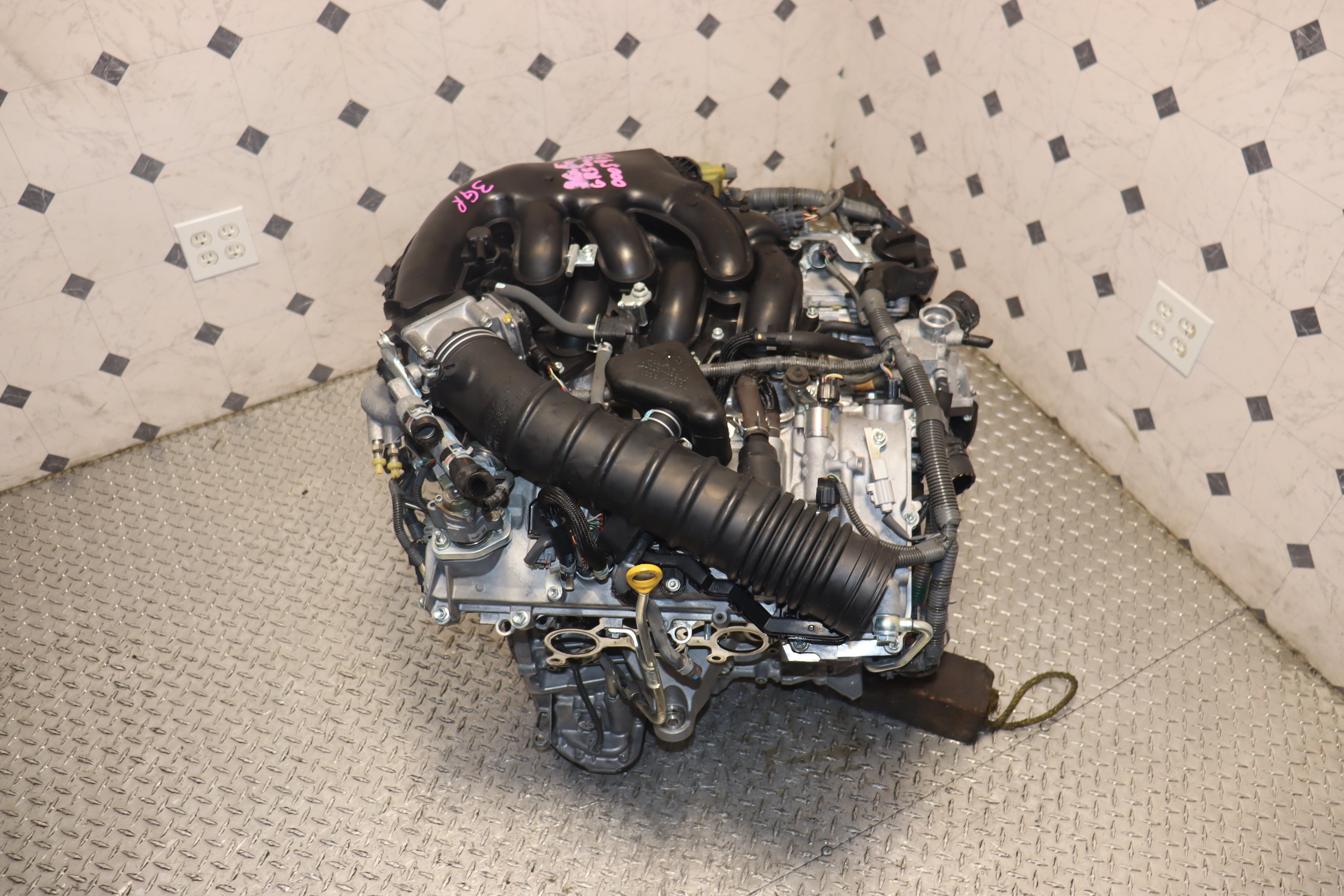 2005-2006 Lexus GS300 JDM 3GR-FSE 3.0L V6 DOHC Engine - Replacement for Lexus GS300, Perfect for Engine Swap & Performance Upgrades