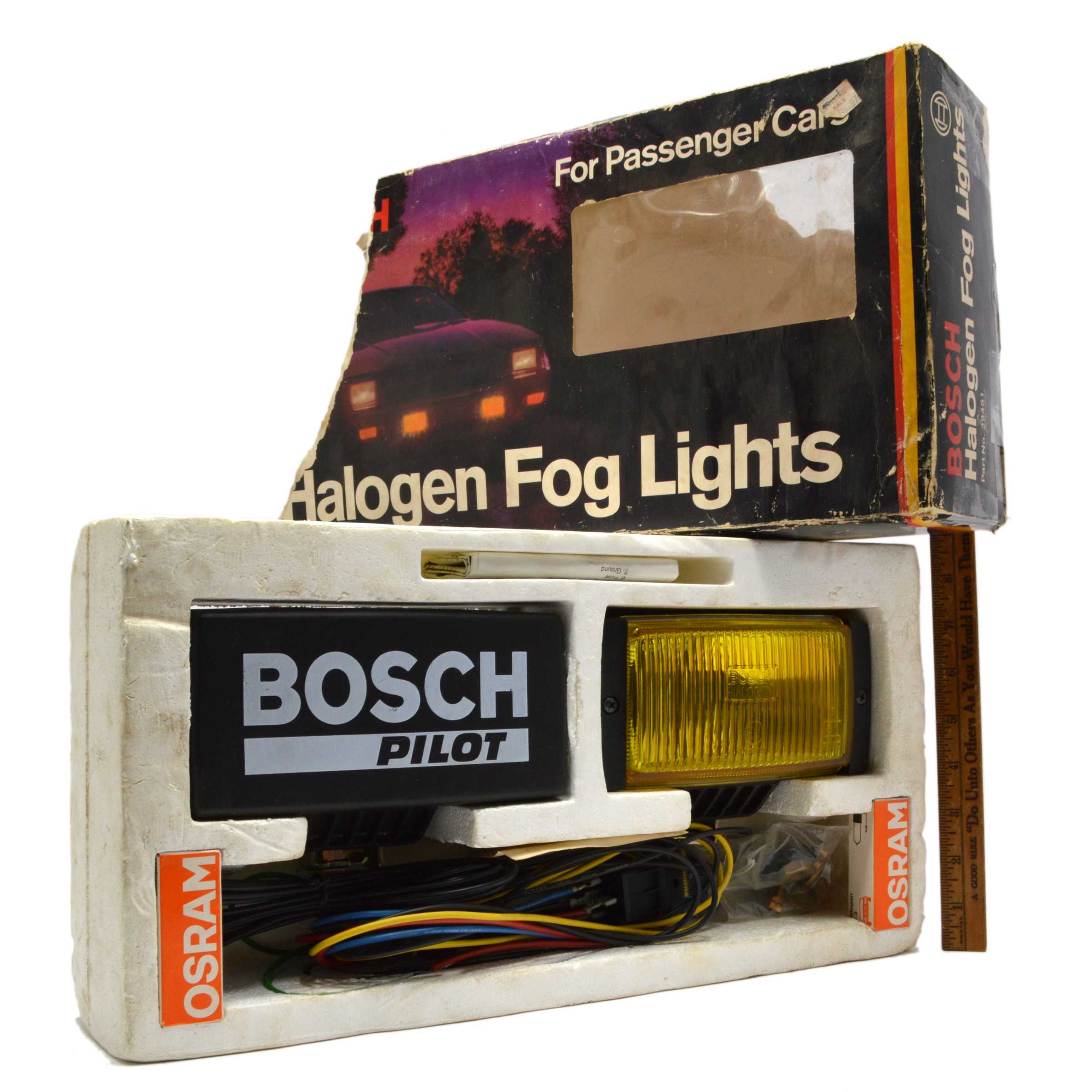 New BOSCH HALOGEN FOG LIGHTS Model 22451 AMBER for Passenger Cars - Perfect for Night Driving & Foggy Conditions